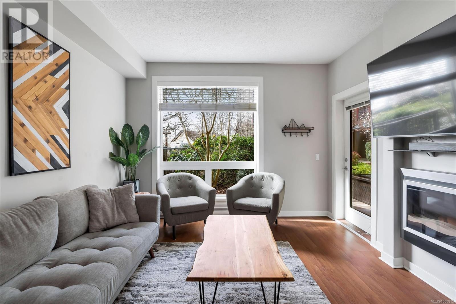 Property at 107 4529 West Saanich Rd image 3