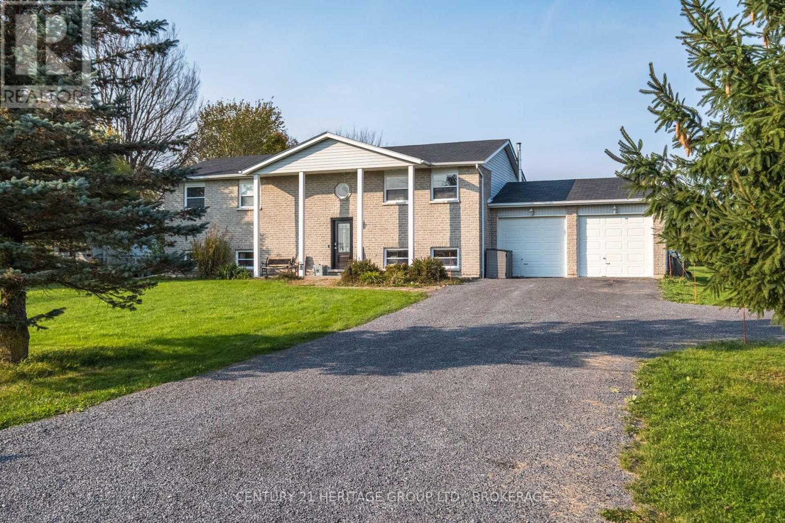 4342 Colebrook Road S, South Frontenac, Ontario  K0H 1V0 - Photo 9 - X12166507