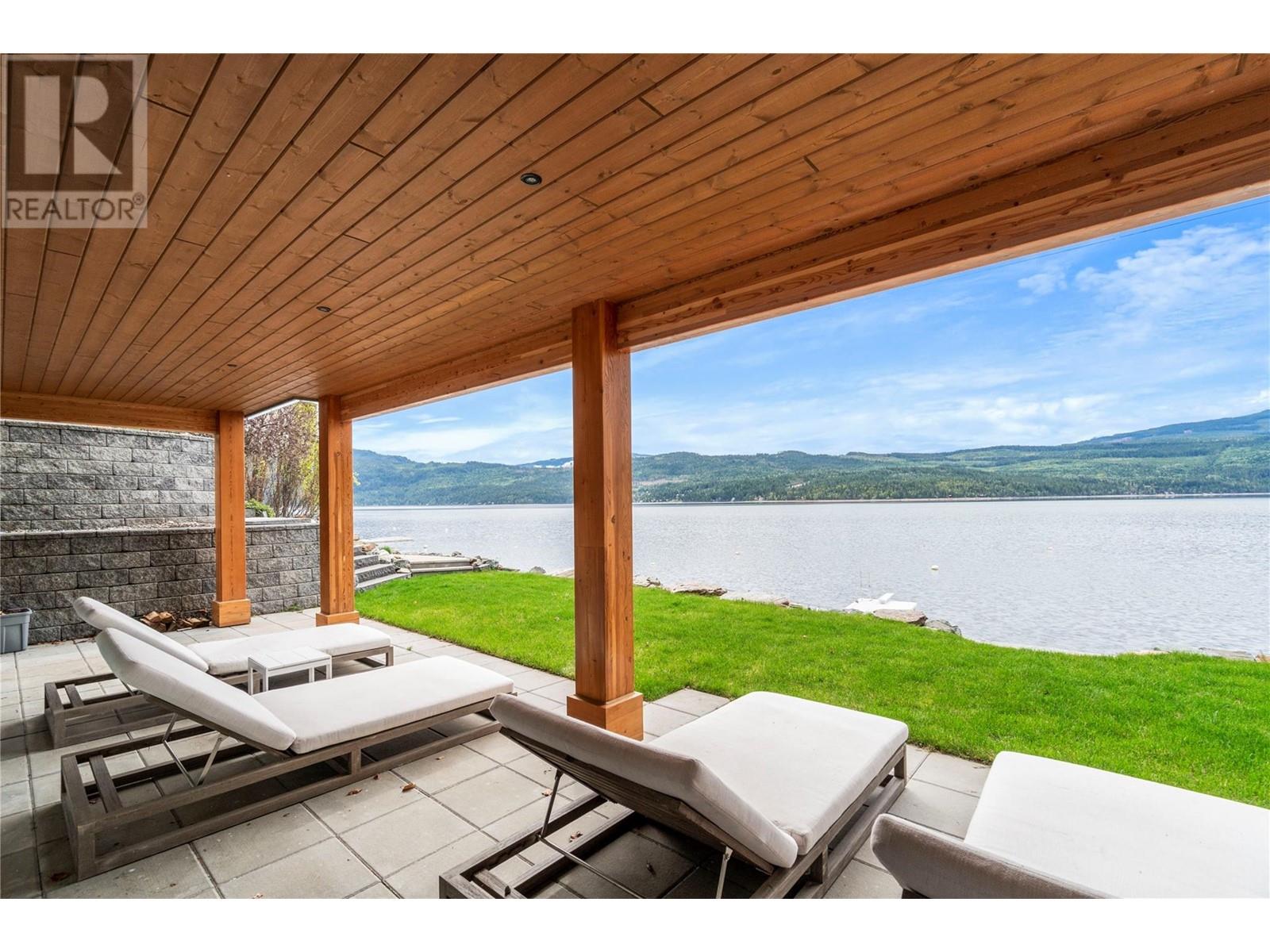 8200 Squilax Anglemont Road Unit# 6, Anglemont, BC V0E1M8