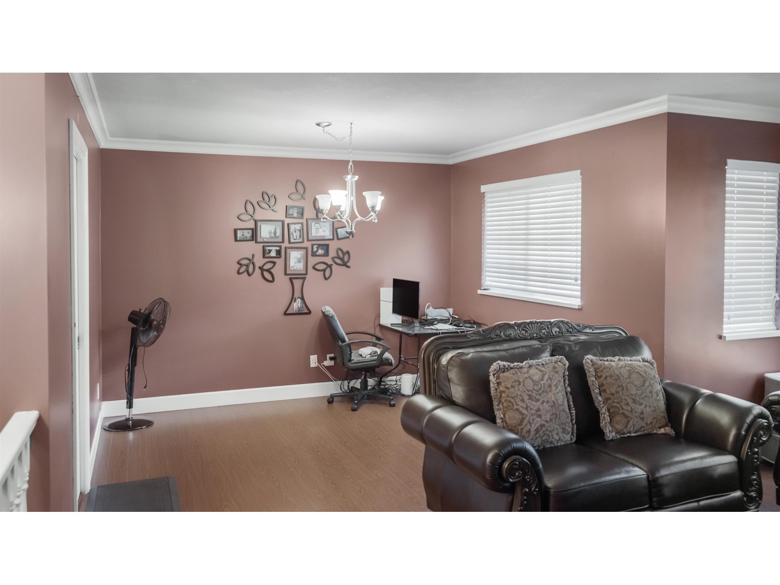 3302 Firhill Drive, Abbotsford, British Columbia  V2T 5L4 - Photo 4 - R3004732