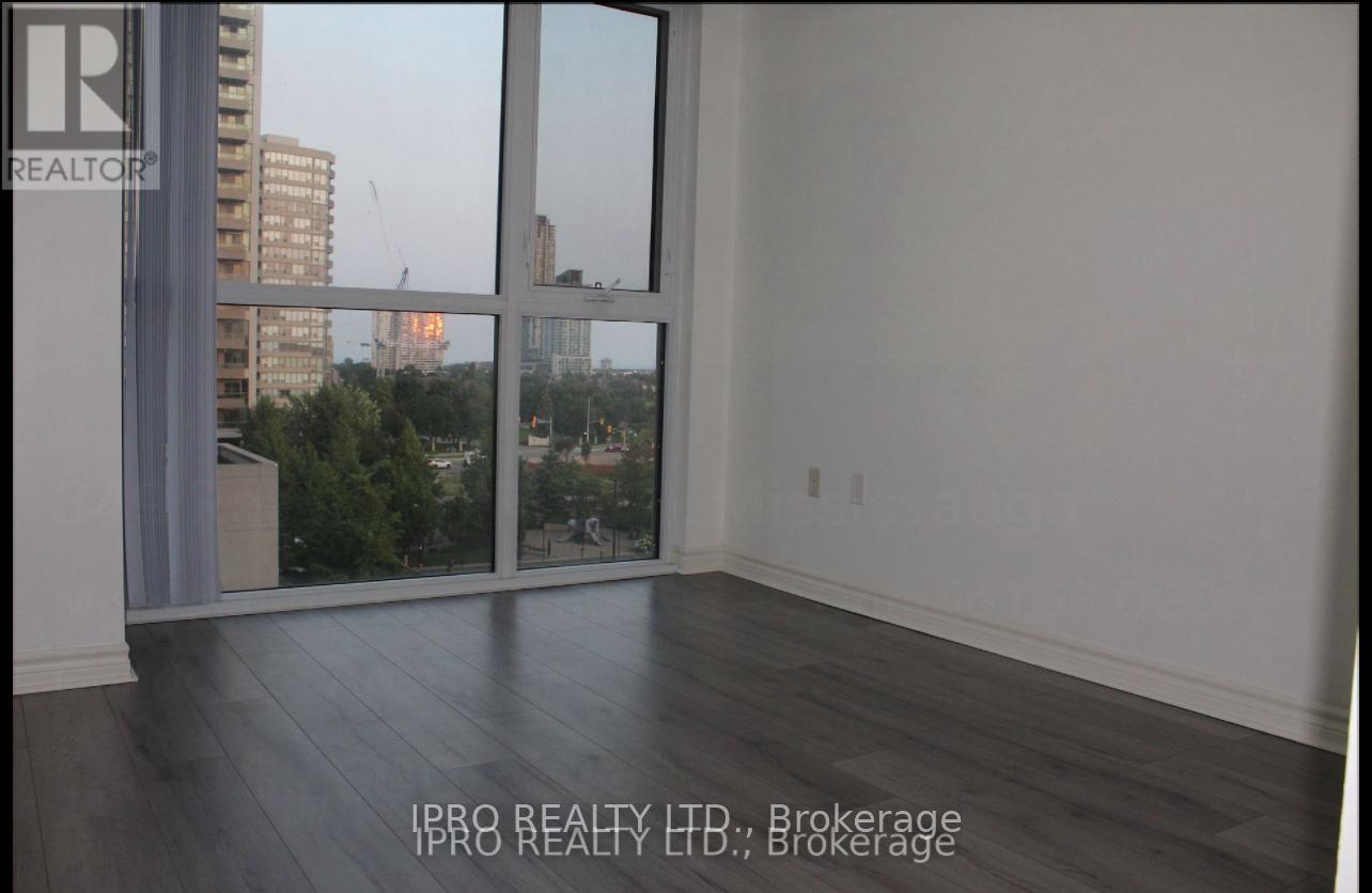 611 - 349 Rathburn Road, Mississauga, Ontario  L5B 0G9 - Photo 5 - W12166537