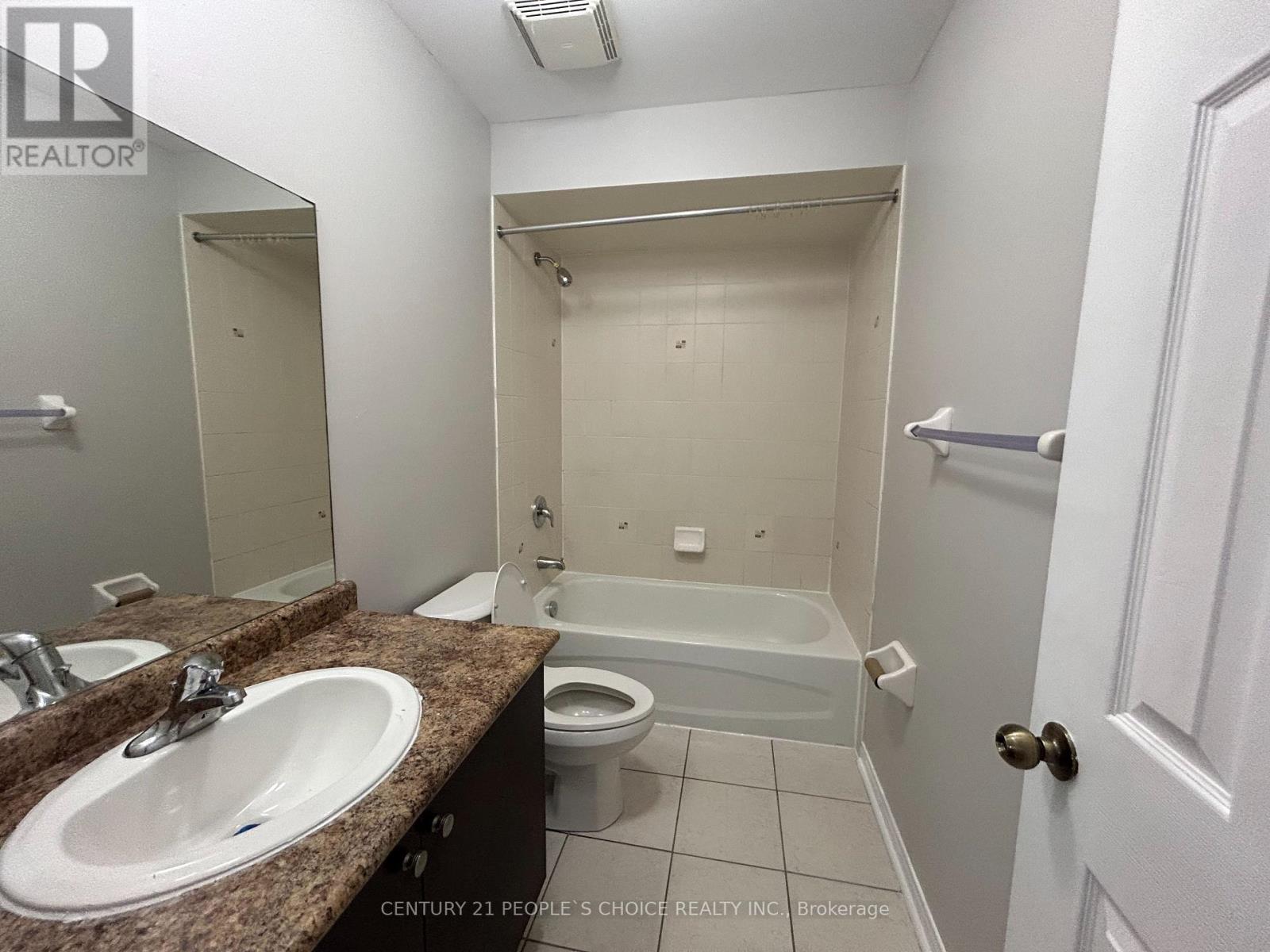 (Upper) - 80 Gulfbrook Circle, Brampton, Ontario  L6Z 0G5 - Photo 11 - W12166591