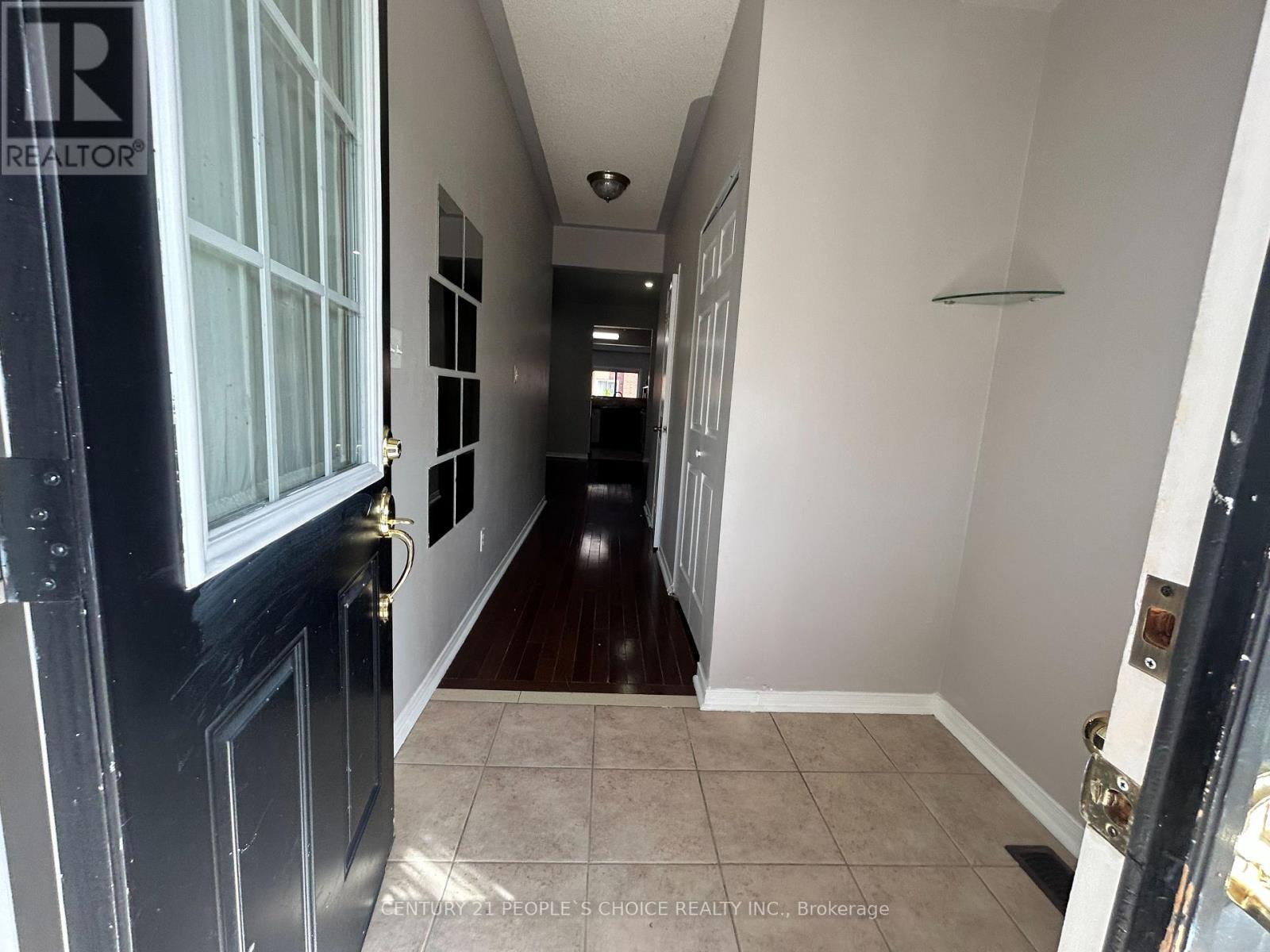 (Upper) - 80 Gulfbrook Circle, Brampton, Ontario  L6Z 0G5 - Photo 2 - W12166591