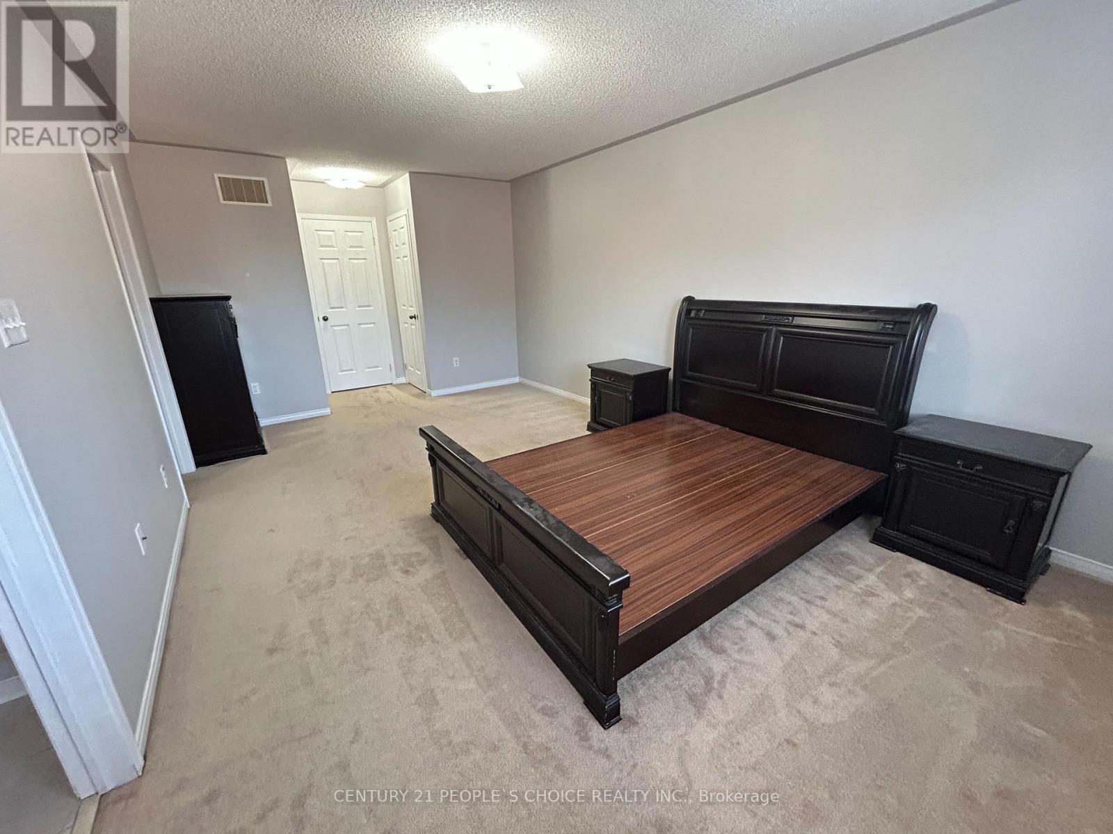 (Upper) - 80 Gulfbrook Circle, Brampton, Ontario  L6Z 0G5 - Photo 8 - W12166591