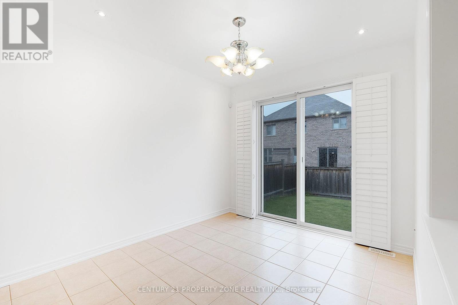 9 Lisson Crescent, Brampton, Ontario  L6X 5H8 - Photo 18 - W12166622