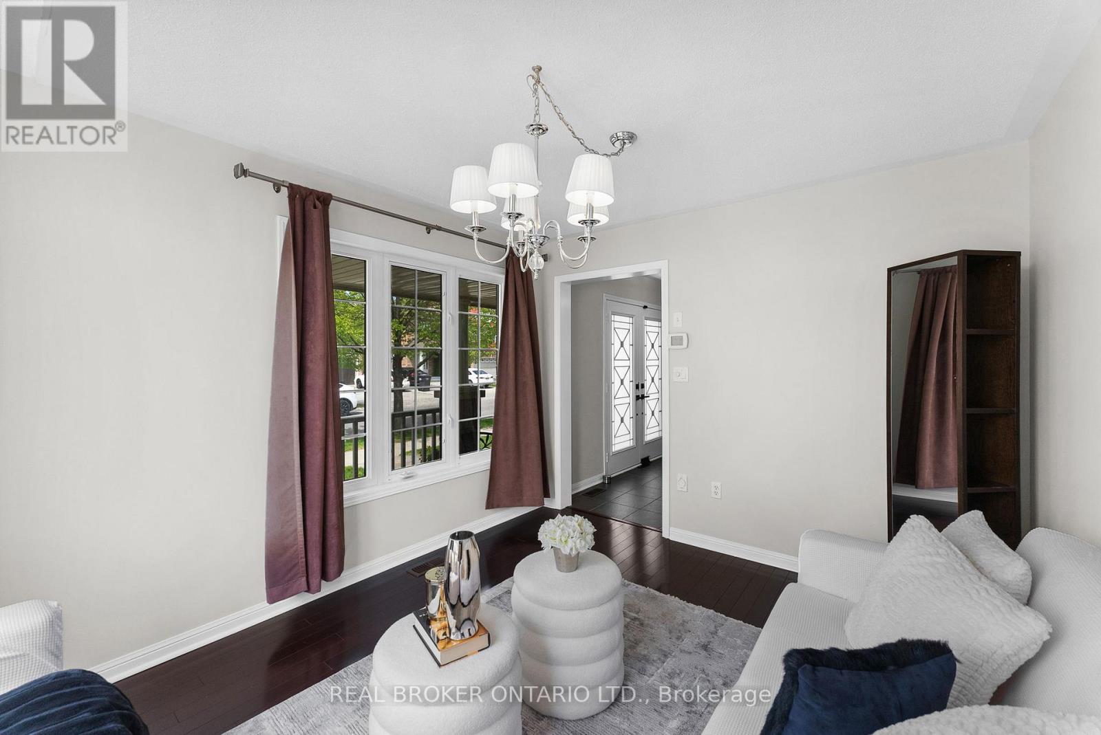 157 Fandango Drive, Brampton, Ontario  L6X 0L2 - Photo 11 - W12166637
