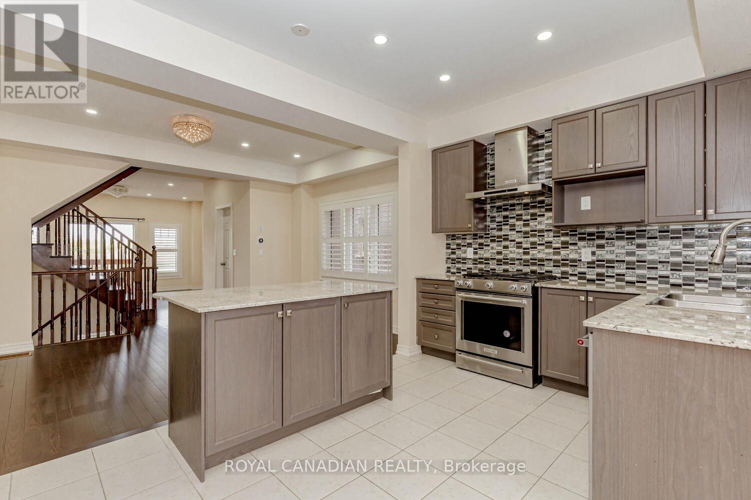 3852 Tufgar Crescent, Burlington, Ontario  L7M 1P8 - Photo 24 - W12166642