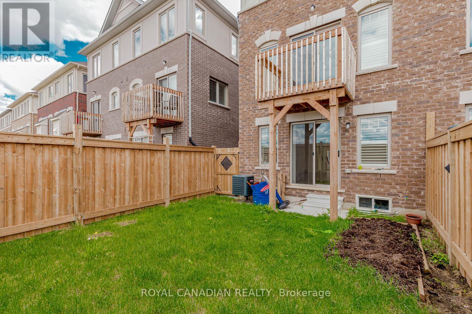 3852 Tufgar Crescent, Burlington, Ontario  L7M 1P8 - Photo 39 - W12166642