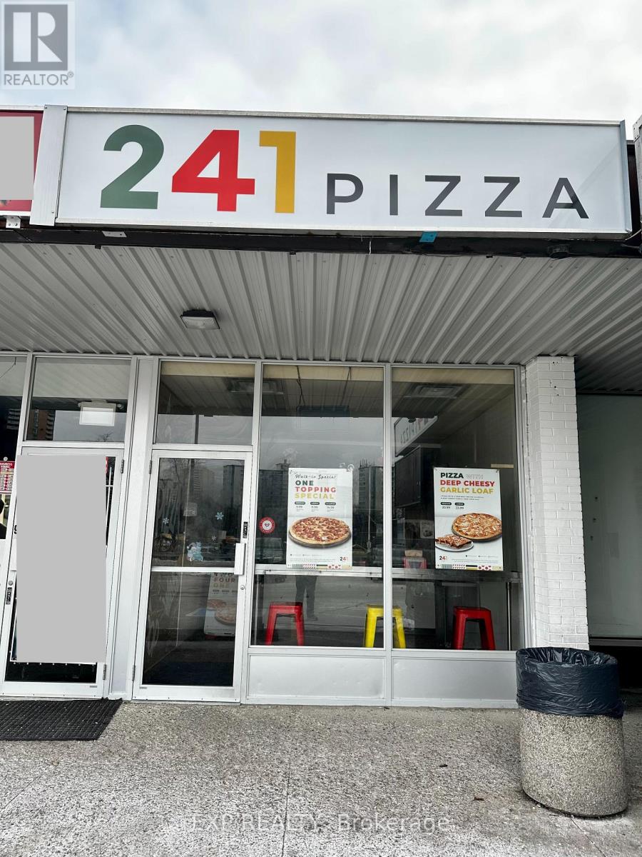 #10 - 235 DIXON ROAD, Toronto, Ontario