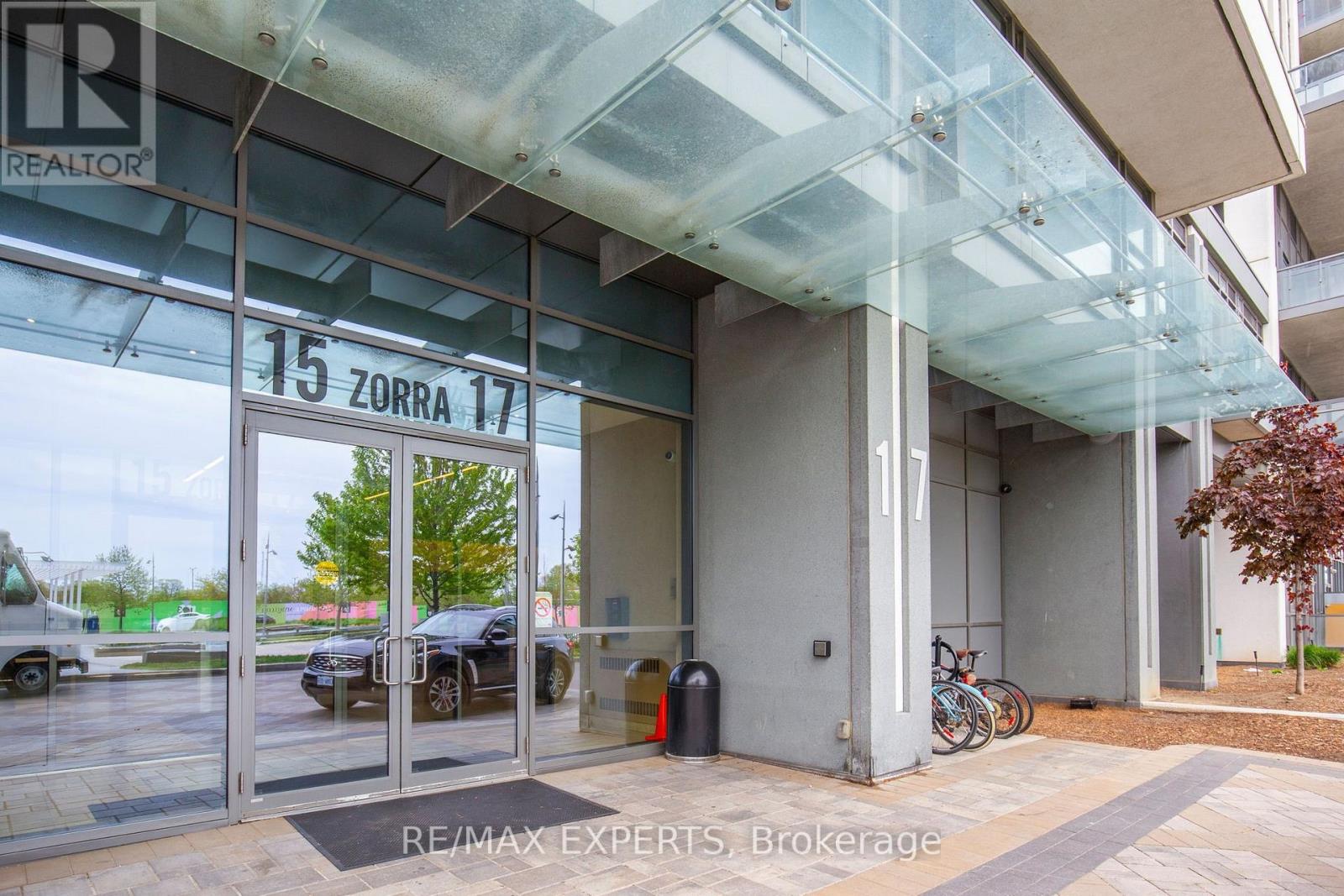 2201 - 17 Zorra Street, Toronto, Ontario  M8Z 0C8 - Photo 4 - W12166705