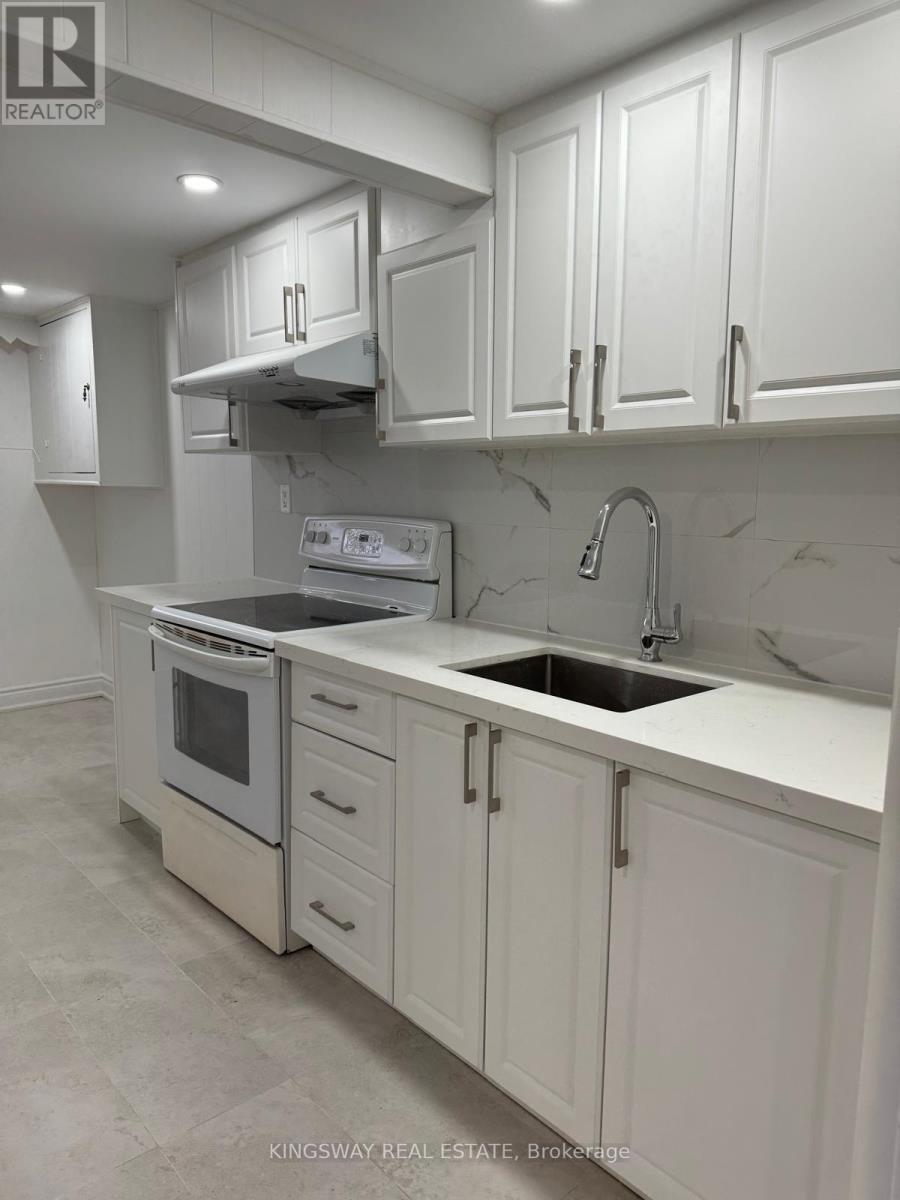 Lower - 20 Margrath Place, Toronto, Ontario  M9C 4L2 - Photo 4 - W12166730