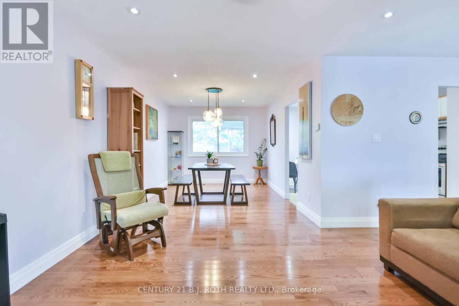 51 Heather Street, Barrie, Ontario  L4N 4M9 - Photo 11 - S12166495