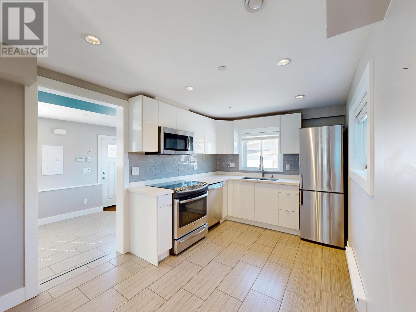 2837 Trinity Street, Vancouver, British Columbia  V5K 1E8 - Photo 36 - R2996273