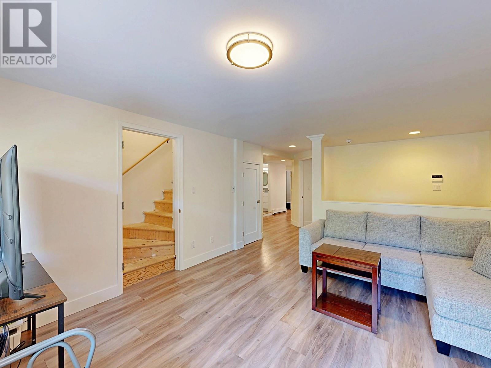 2837 Trinity Street, Vancouver, British Columbia  V5K 1E8 - Photo 25 - R2996273