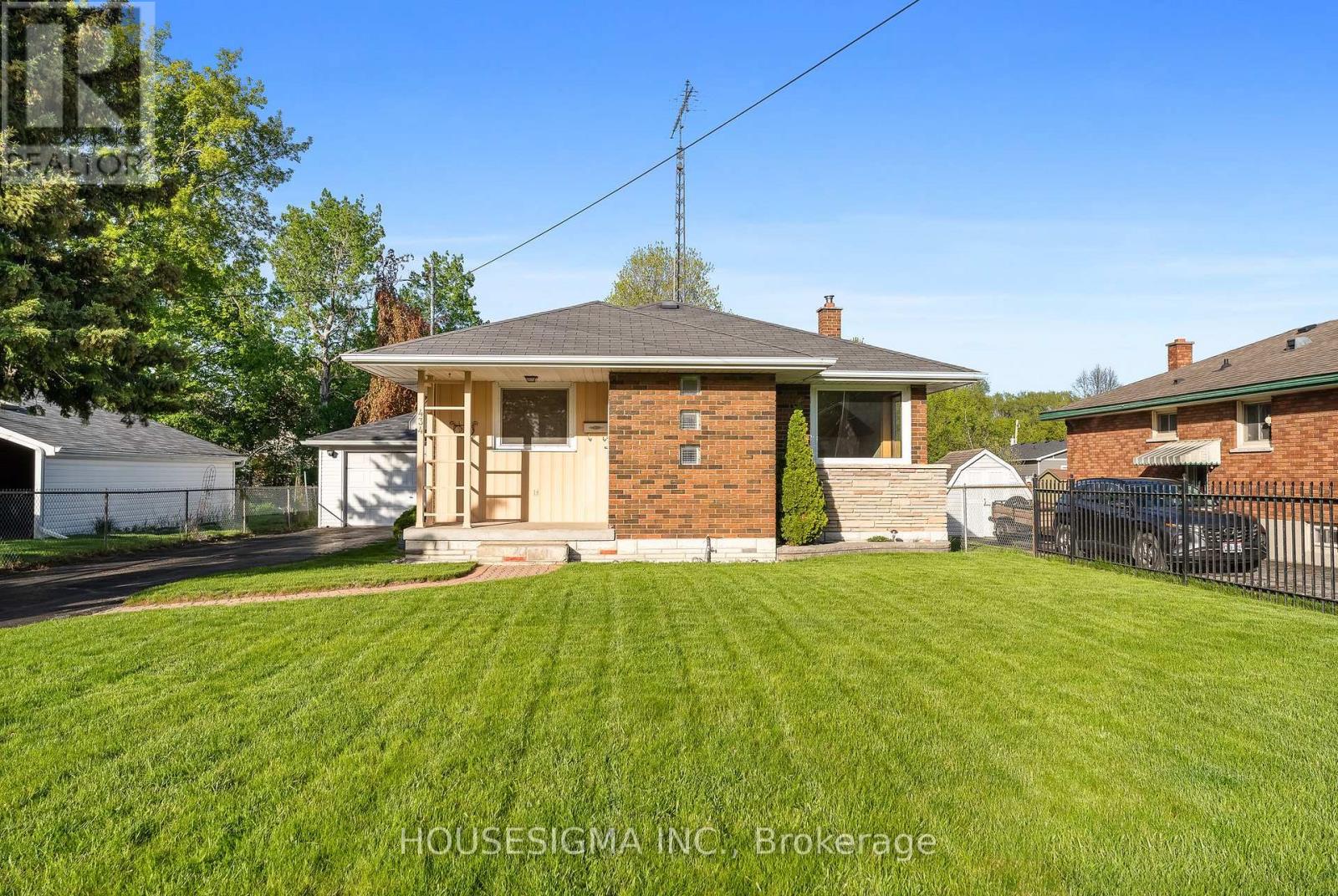 434 Major Street, Cobourg, Ontario  K9A 4E1 - Photo 1 - X12166716