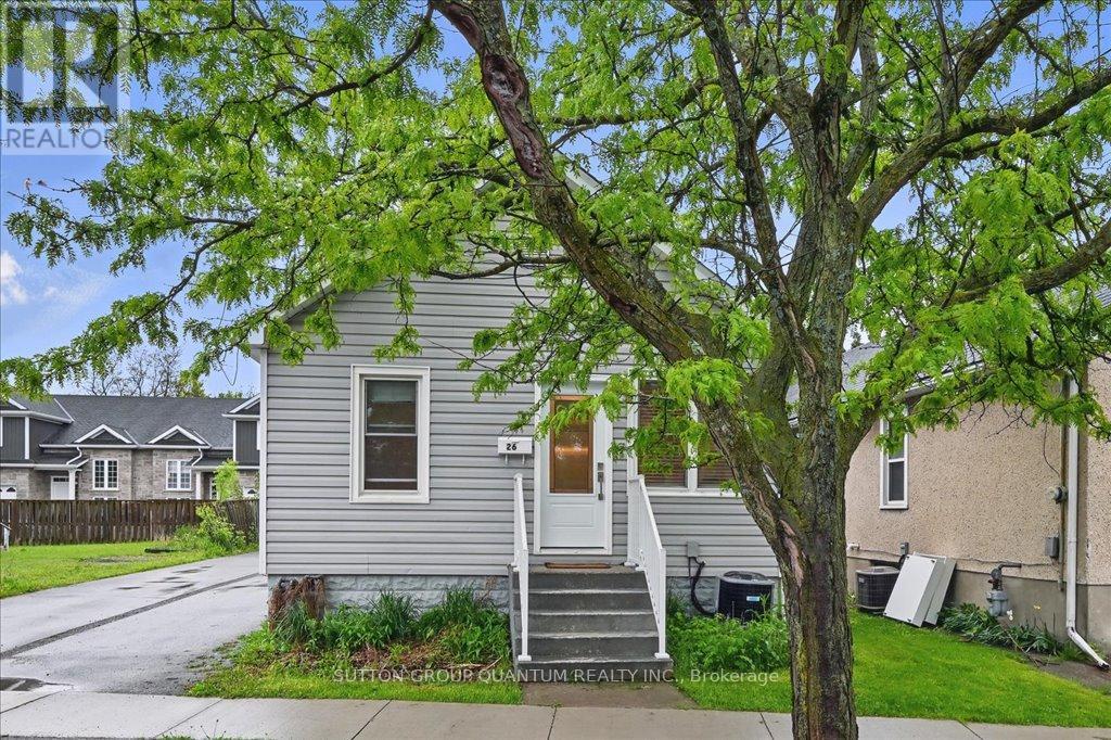 26 Hamilton Street, St. Catharines, Ontario  L2S 1K4 - Photo 1 - X12166722