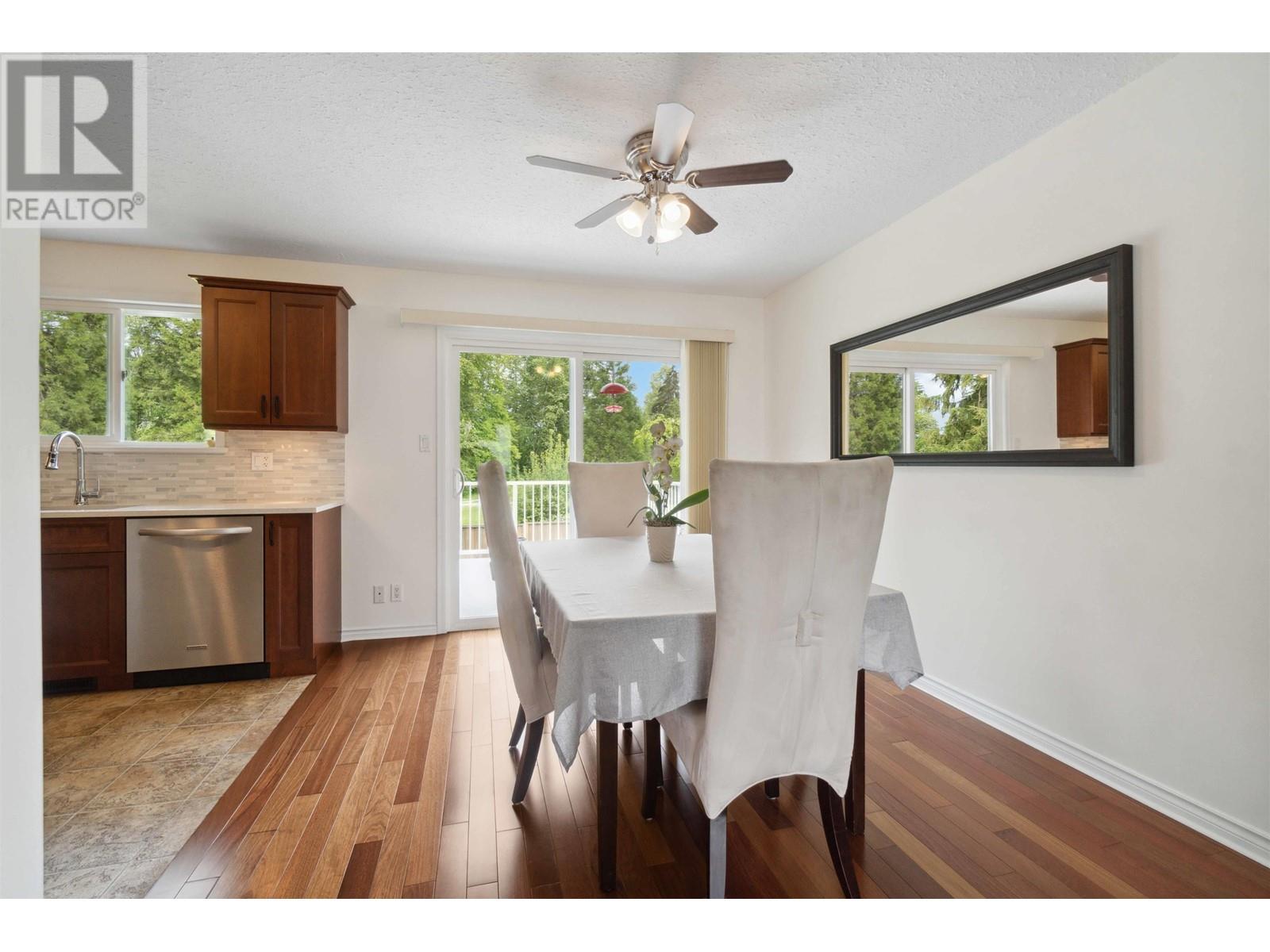 899 Spence Avenue, Coquitlam, British Columbia  V3J 4V4 - Photo 9 - R3005111