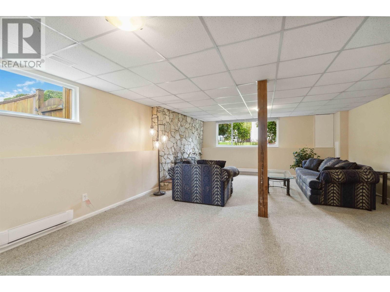 899 Spence Avenue, Coquitlam, British Columbia  V3J 4V4 - Photo 25 - R3005111