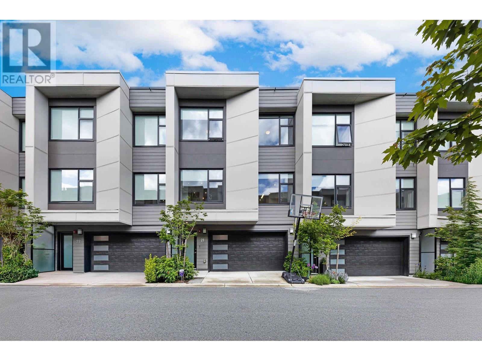21 602 LILE DRIVE, North Vancouver, British Columbia