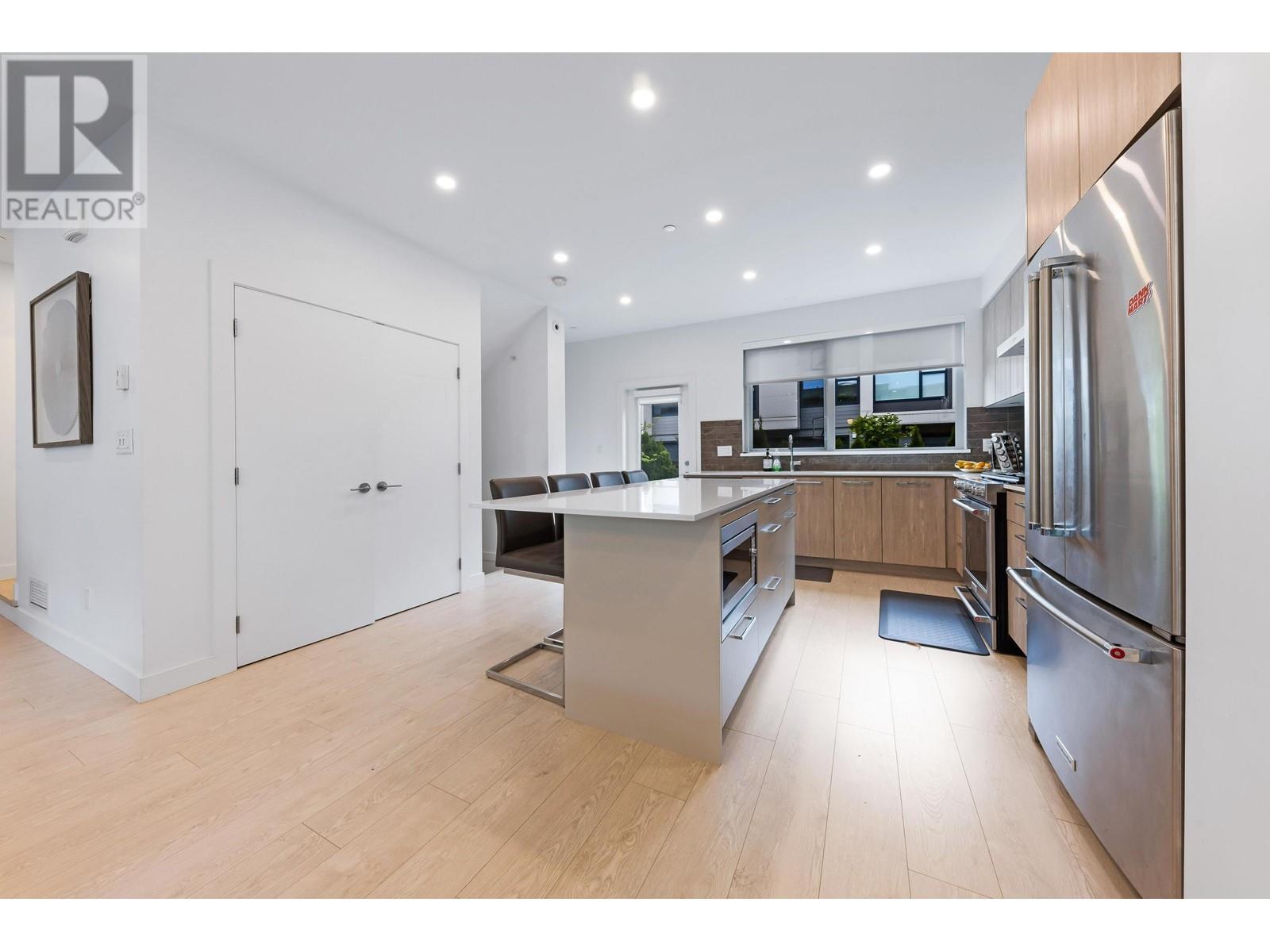 21 602 Lile Drive, North Vancouver, British Columbia  V7G 0B3 - Photo 6 - R3006031