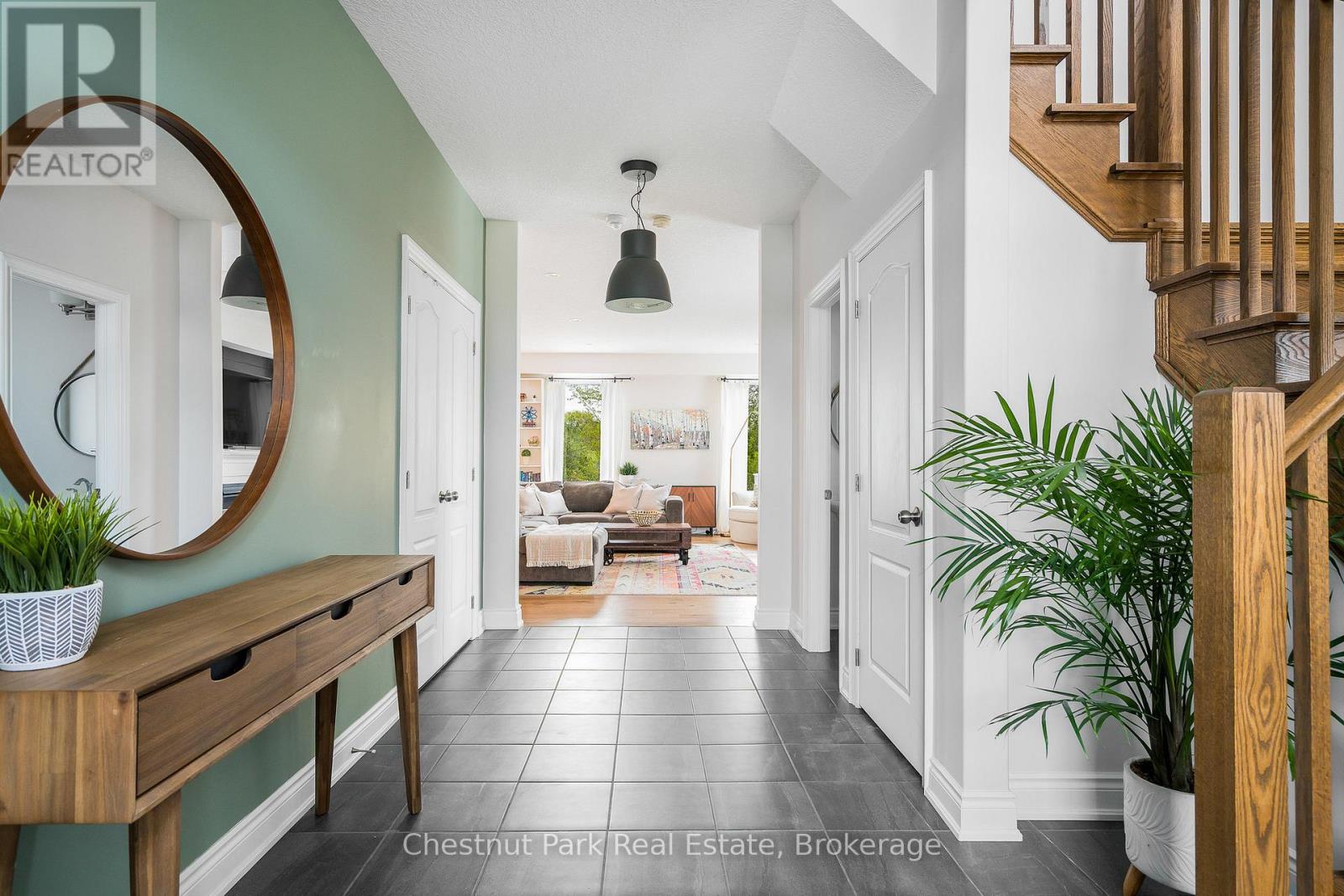 7 Gilpin Crescent, Collingwood, Ontario  L9Y 0Z2 - Photo 6 - S12166763