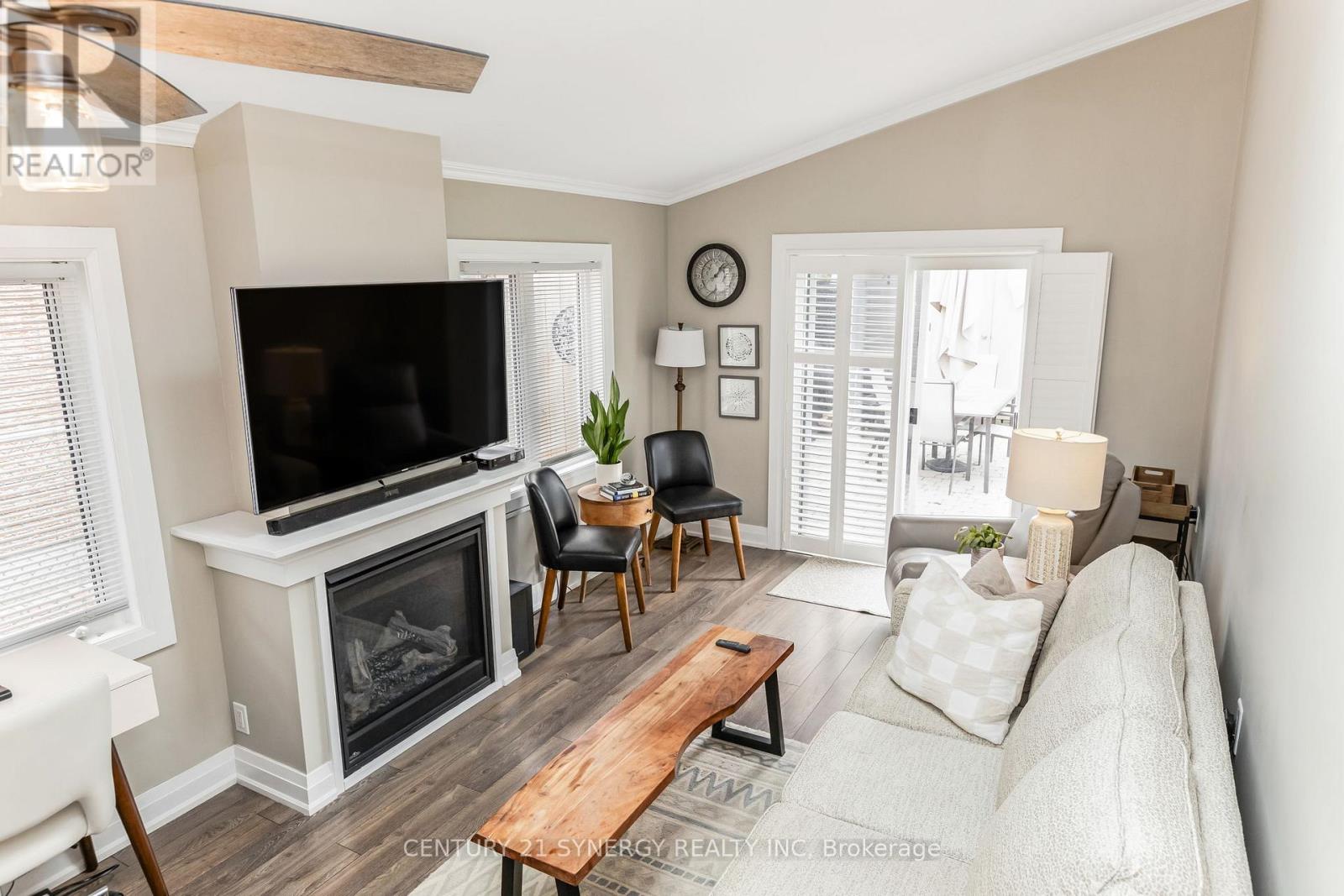 1150 Dartmouth Avenue, Ottawa, Ontario  K1V 6J7 - Photo 16 - X12164668