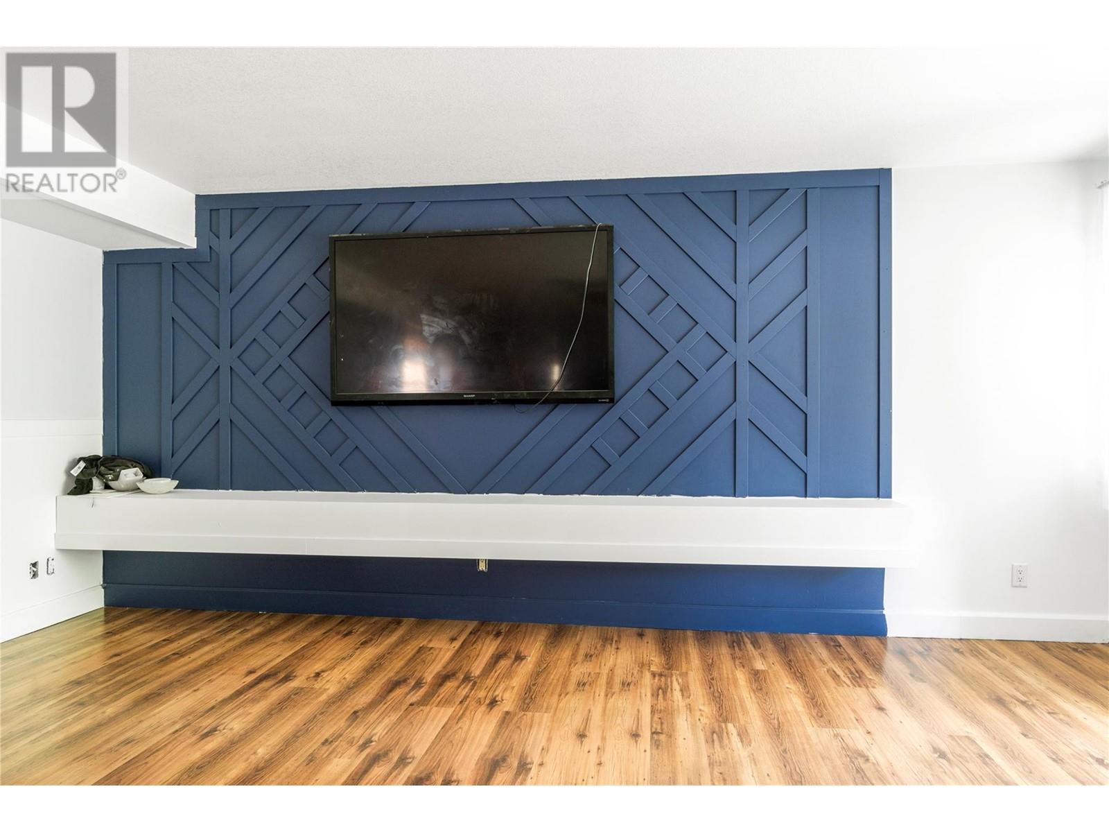 502 Spruce Street, Sicamous, BC V0E2V1