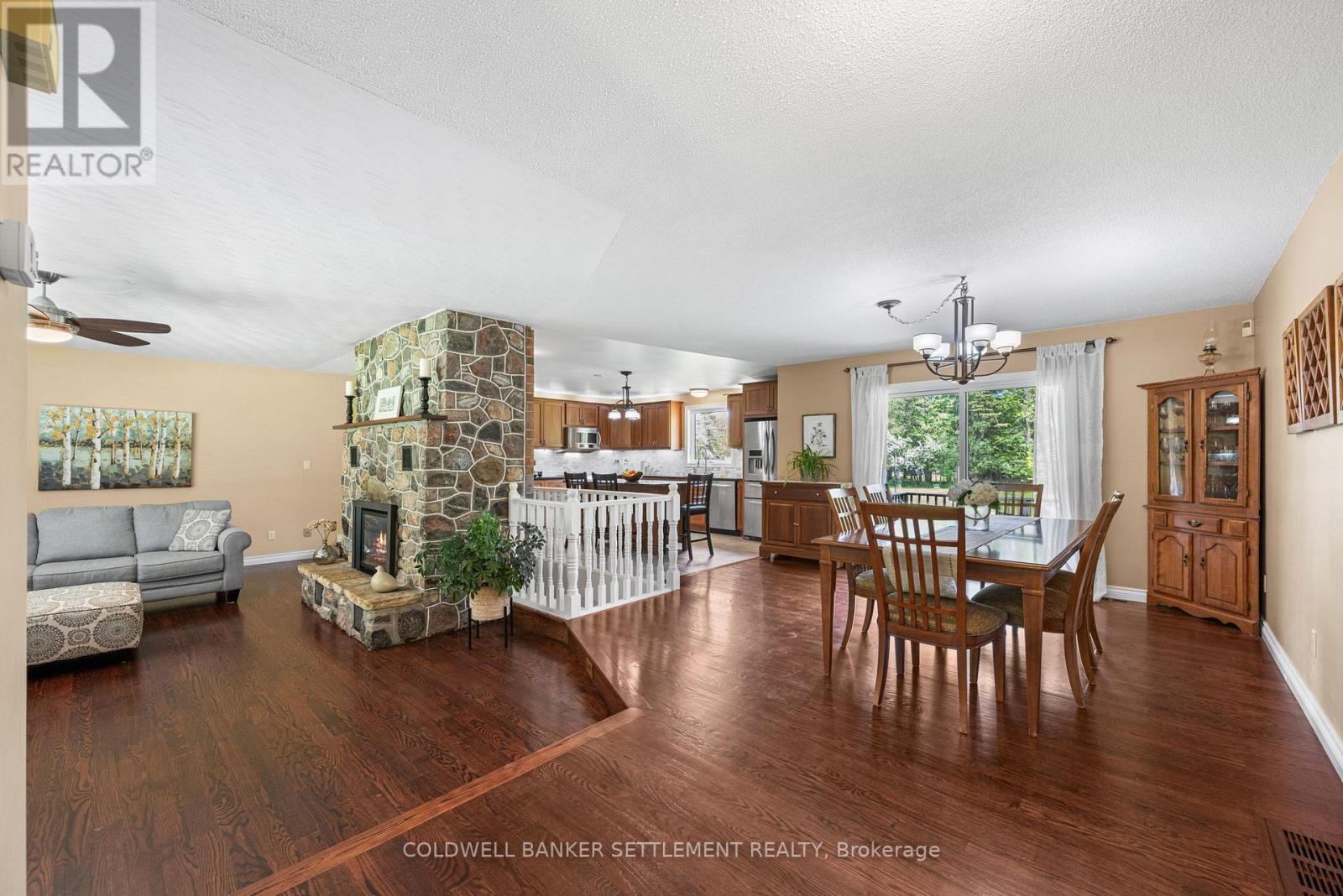 111 Burgess Drive, Drummond/north Elmsley, Ontario  K7H 0E3 - Photo 6 - X12166799