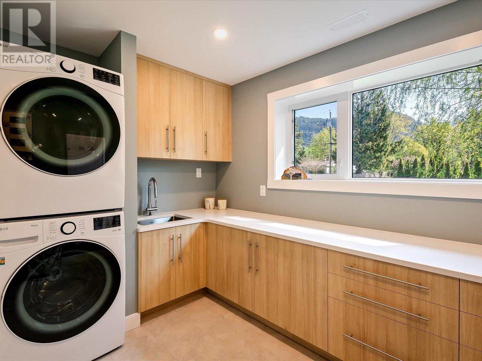 41549 Cottonwood Road, Squamish, British Columbia  V0N 3G0 - Photo 24 - R3006016