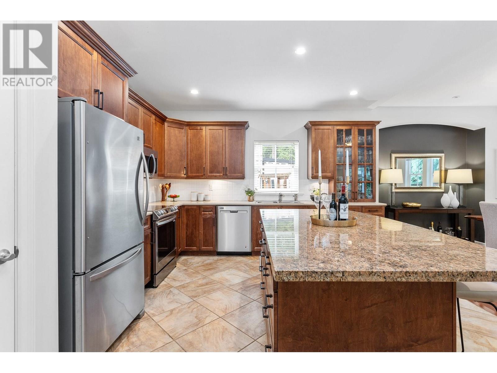 3293 Canterbury Lane, Coquitlam, British Columbia  V3B 8E6 - Photo 7 - R3006029