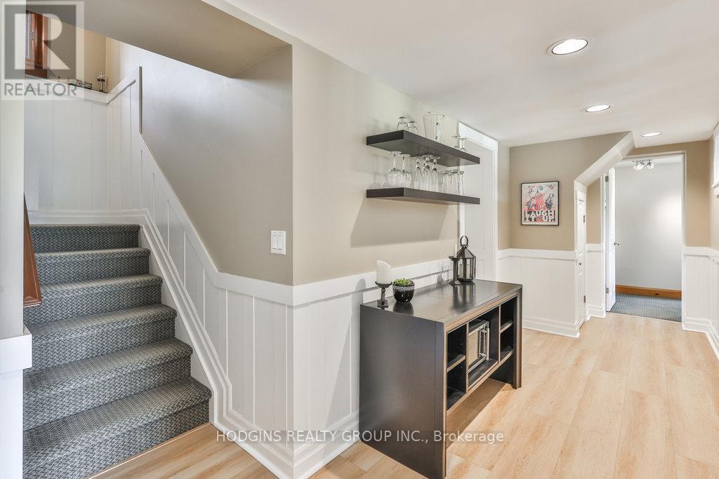 1232 Stavebank Road, Mississauga, Ontario  L5G 2V2 - Photo 30 - W12164295