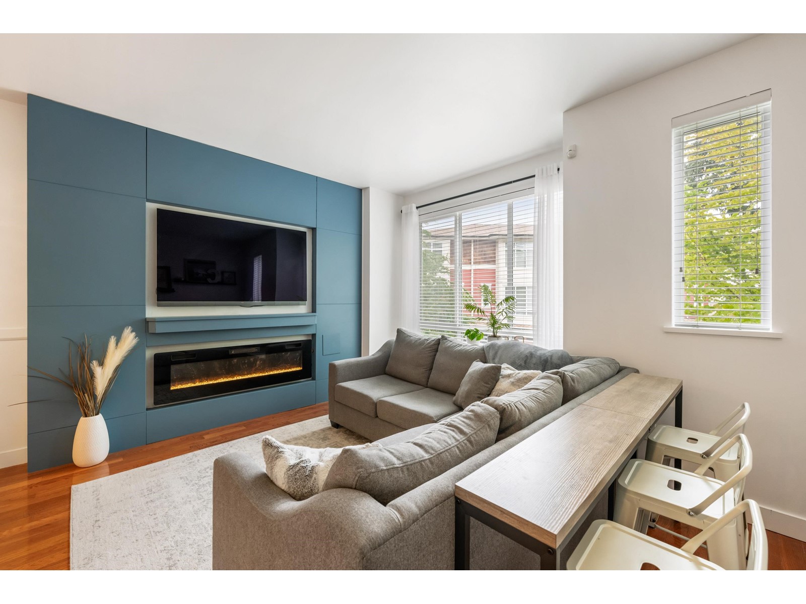 Property at 53 2929 156 STREET image 4
