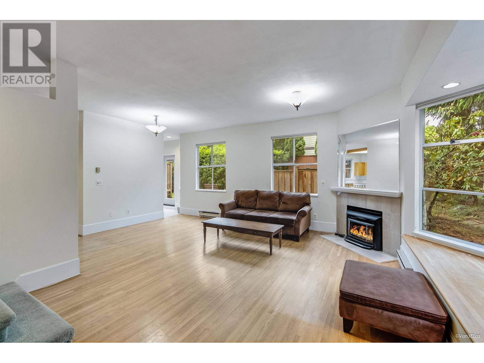 11 5400 Patterson Avenue, Burnaby, British Columbia  V5H 2M5 - Photo 5 - R3005272