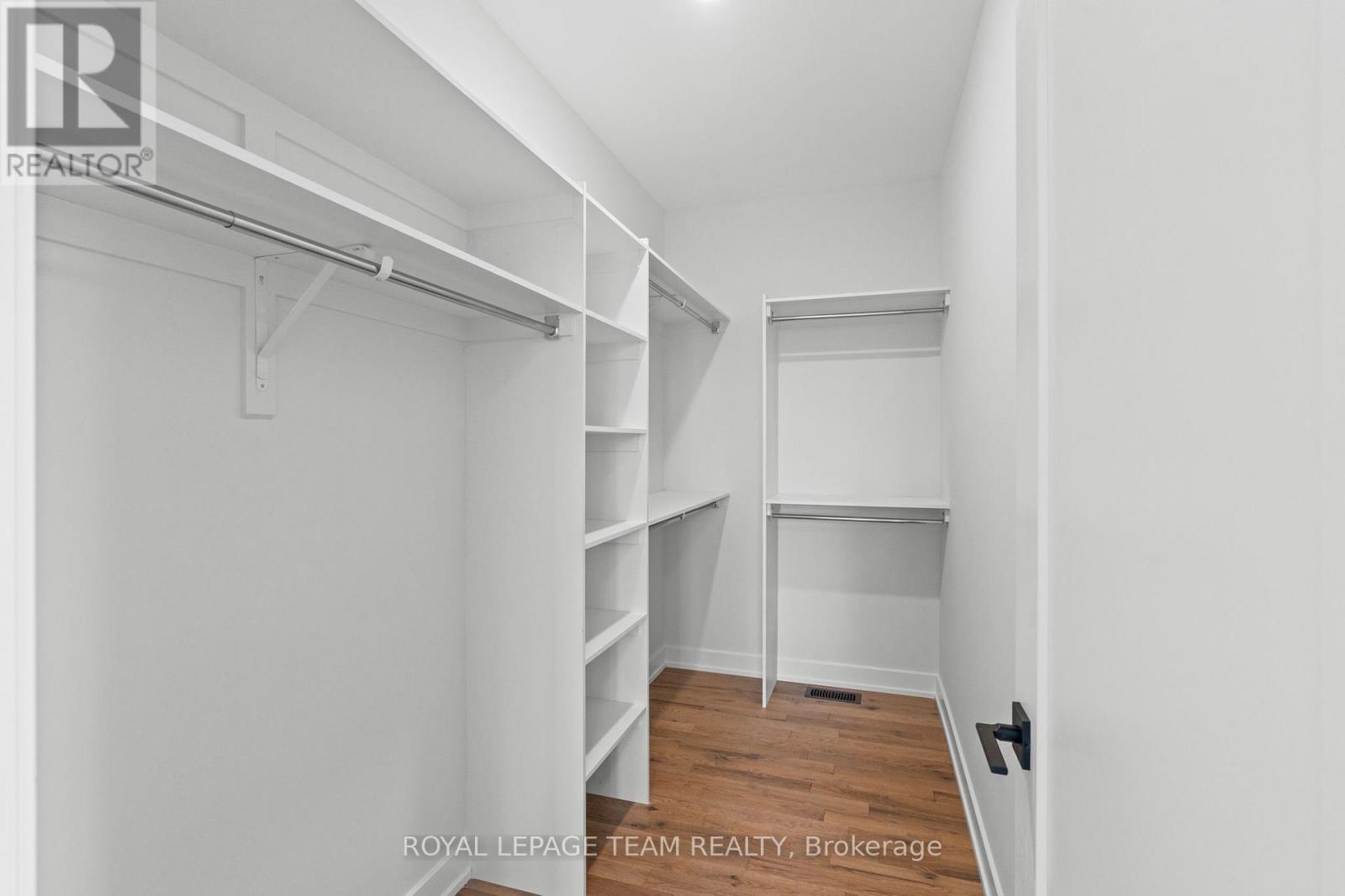 37 Tennant Drive, Rideau Lakes, Ontario  K7A 4S5 - Photo 23 - X12166740