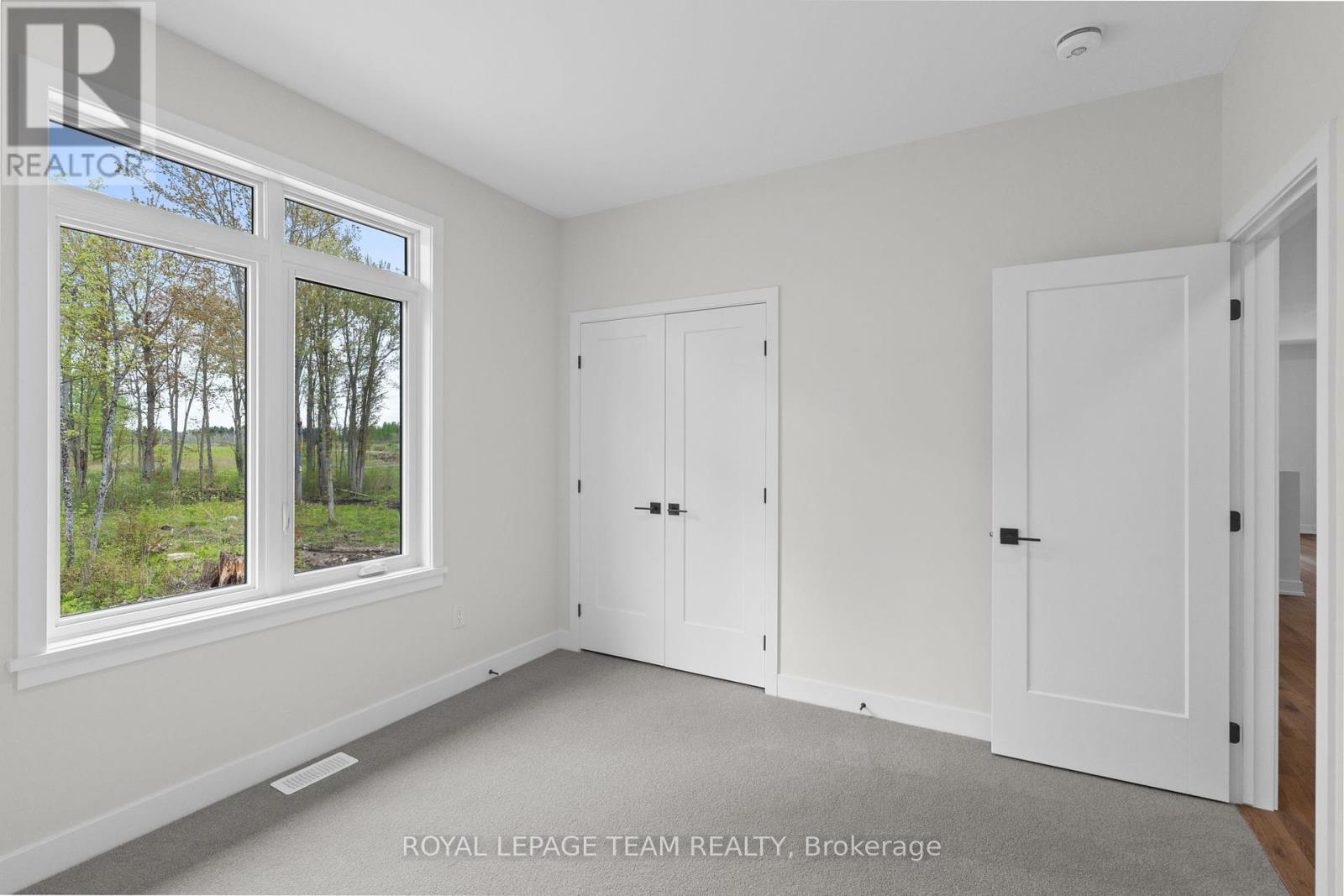 37 Tennant Drive, Rideau Lakes, Ontario  K7A 4S5 - Photo 27 - X12166740