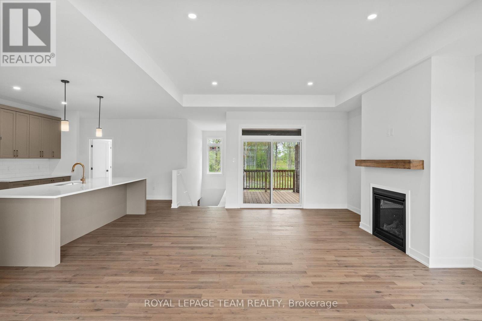 37 Tennant Drive, Rideau Lakes, Ontario  K7A 4S5 - Photo 6 - X12166740