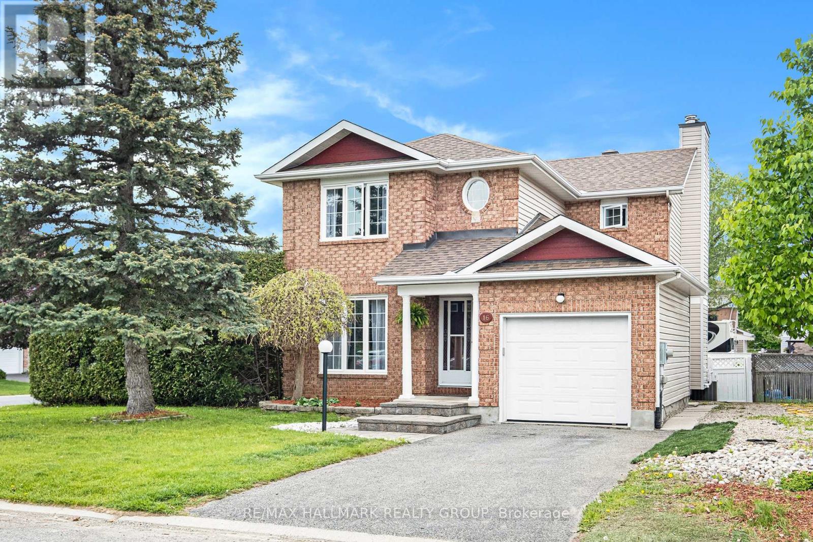 Property at 16 FILION CRESCENT image 2