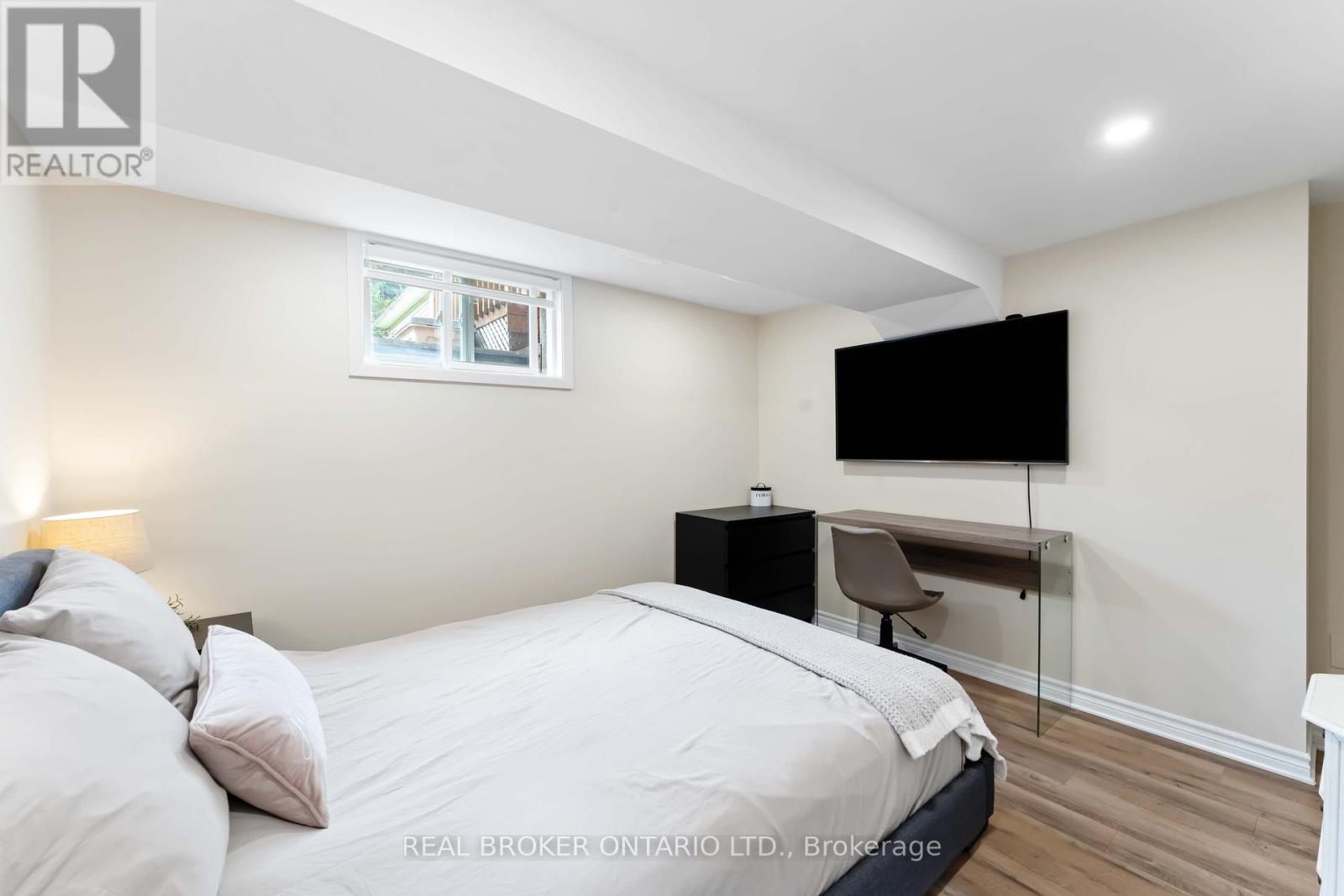 375 Zephyr Avenue, Ottawa, Ontario  K2B 5Z9 - Photo 16 - X12166786