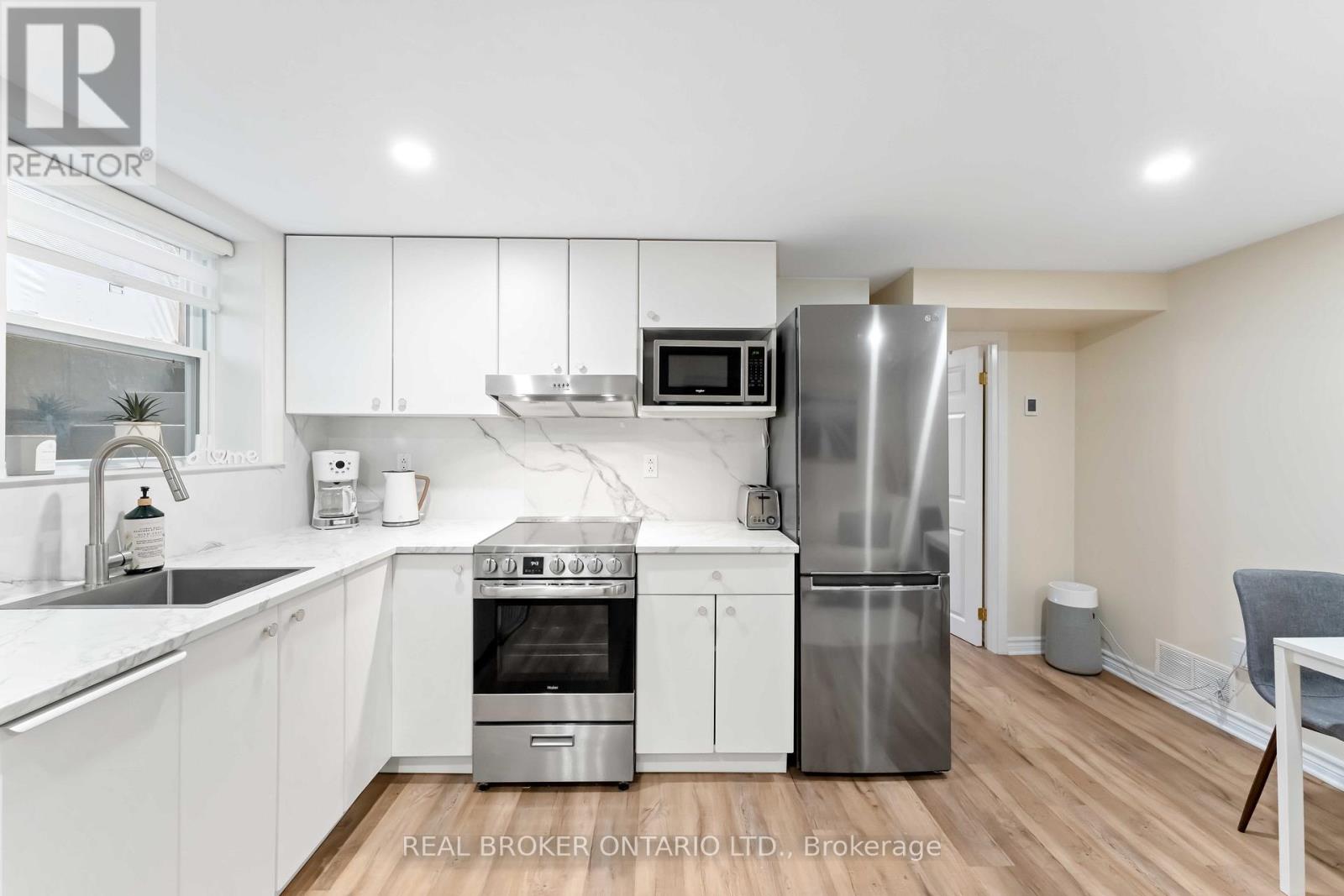 375 Zephyr Avenue, Ottawa, Ontario  K2B 5Z9 - Photo 7 - X12166786