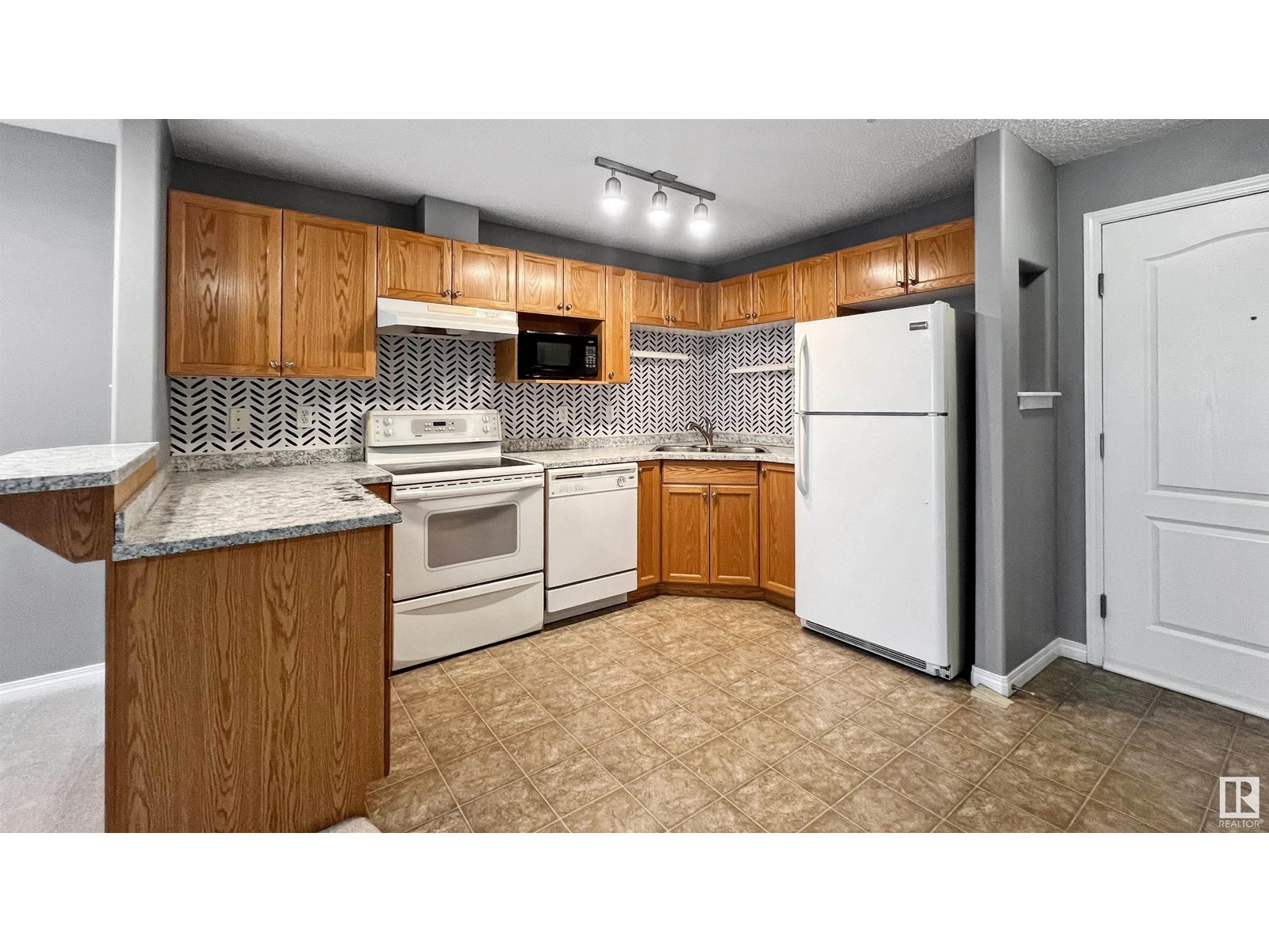 #221 155 Edwards Dr Sw, Edmonton, Alberta  T6X 1N6 - Photo 6 - E4437900