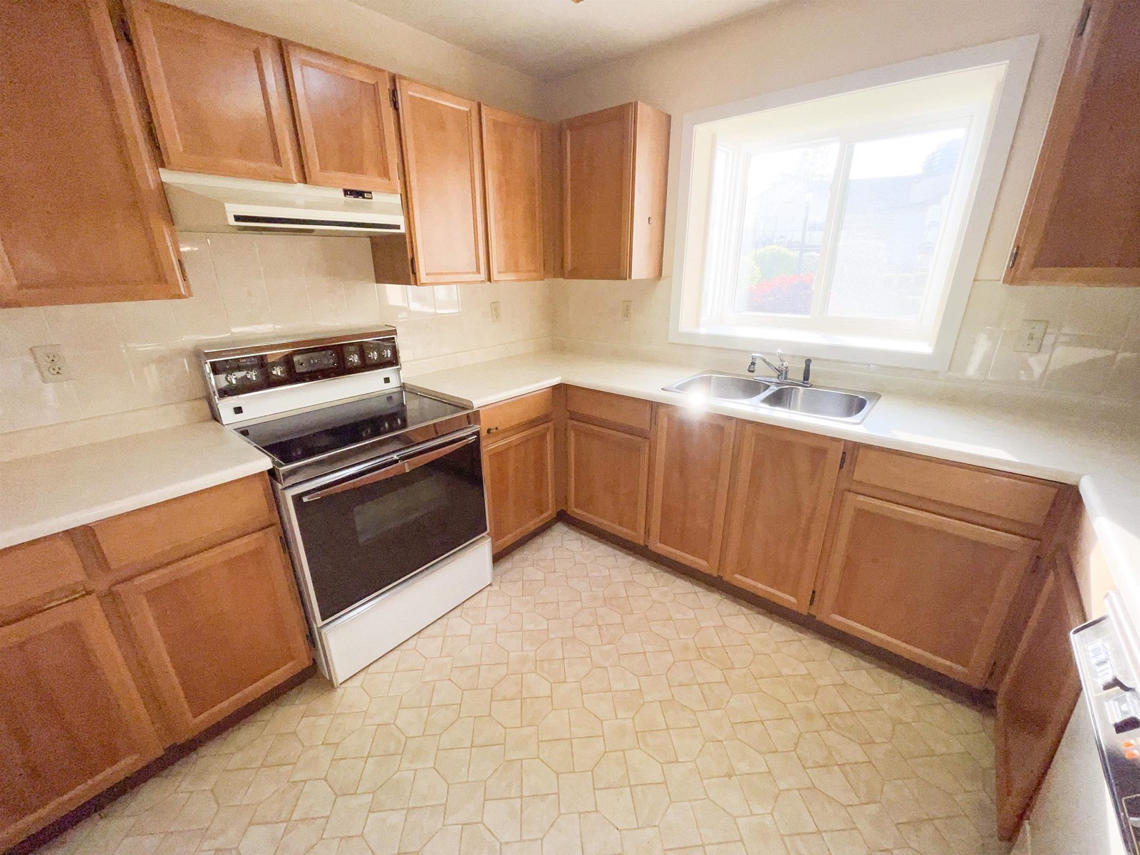 101 13894 102 Avenue, Surrey, British Columbia  V3T 1P1 - Photo 15 - R3006001