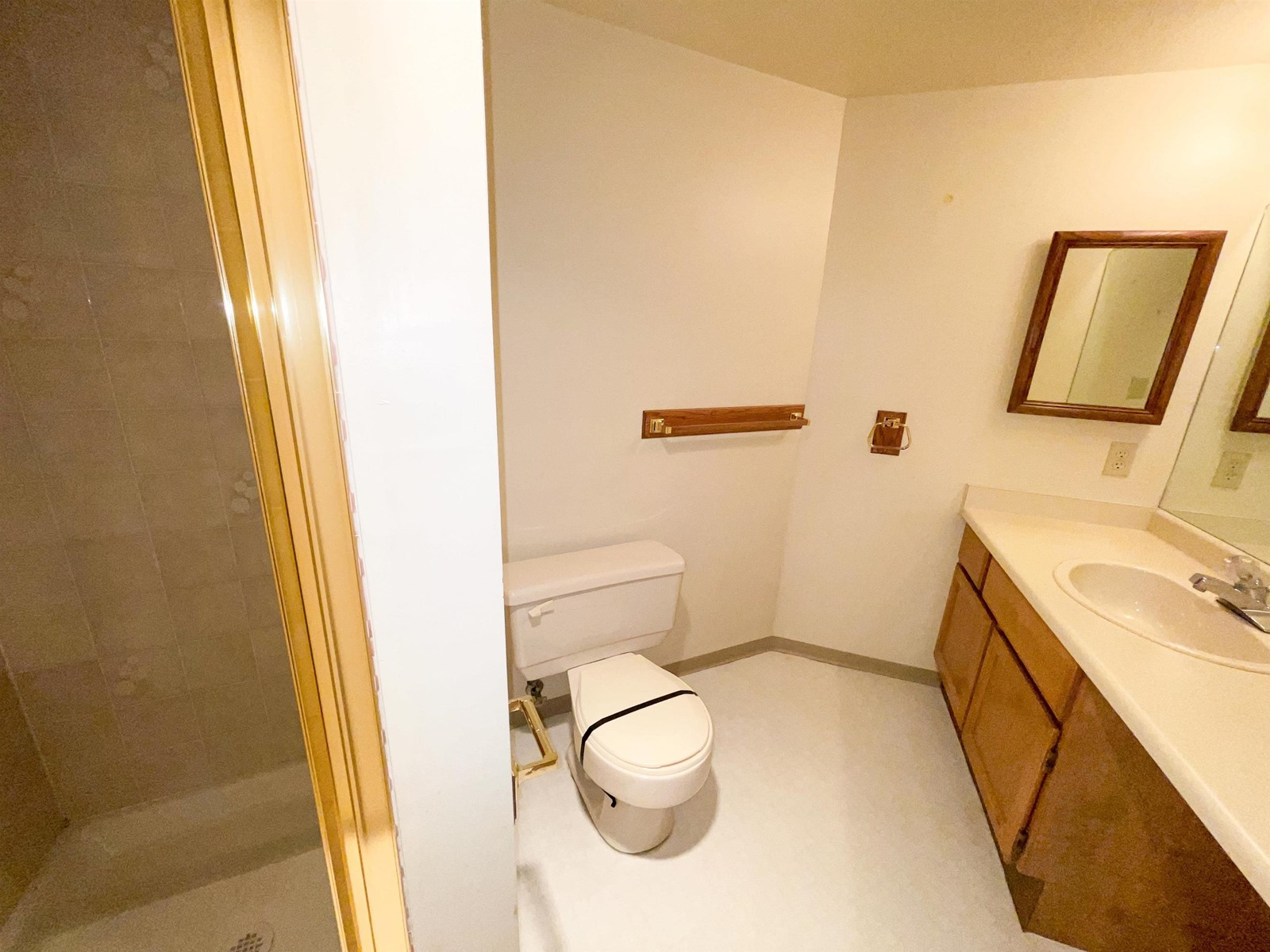 101 13894 102 Avenue, Surrey, British Columbia  V3T 1P1 - Photo 18 - R3006001