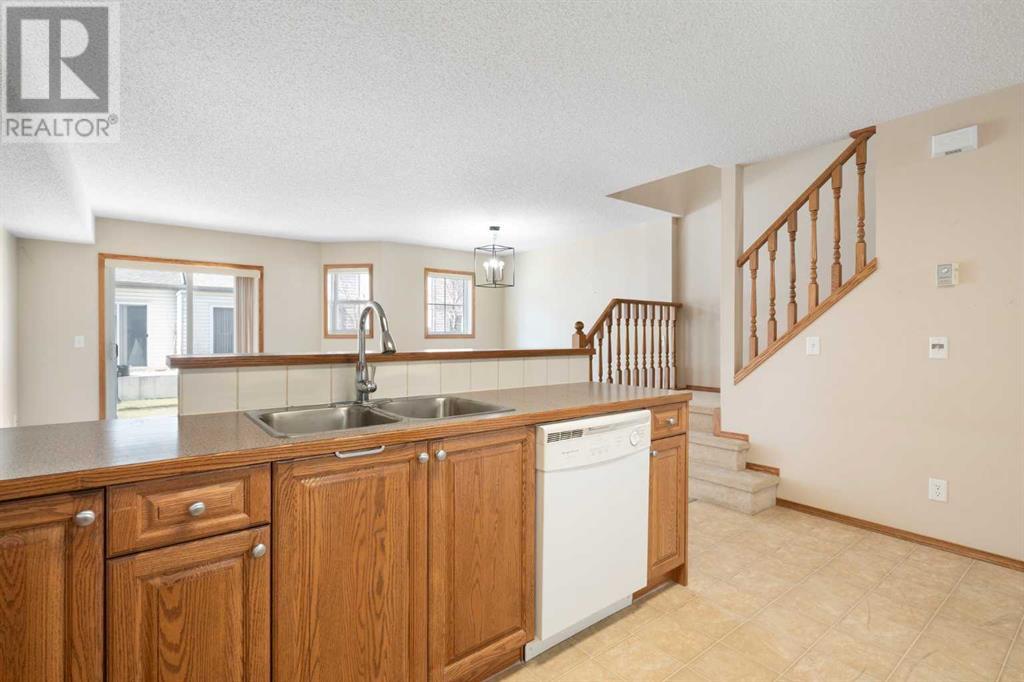 Property at 73 Saddletree Court NE image 5