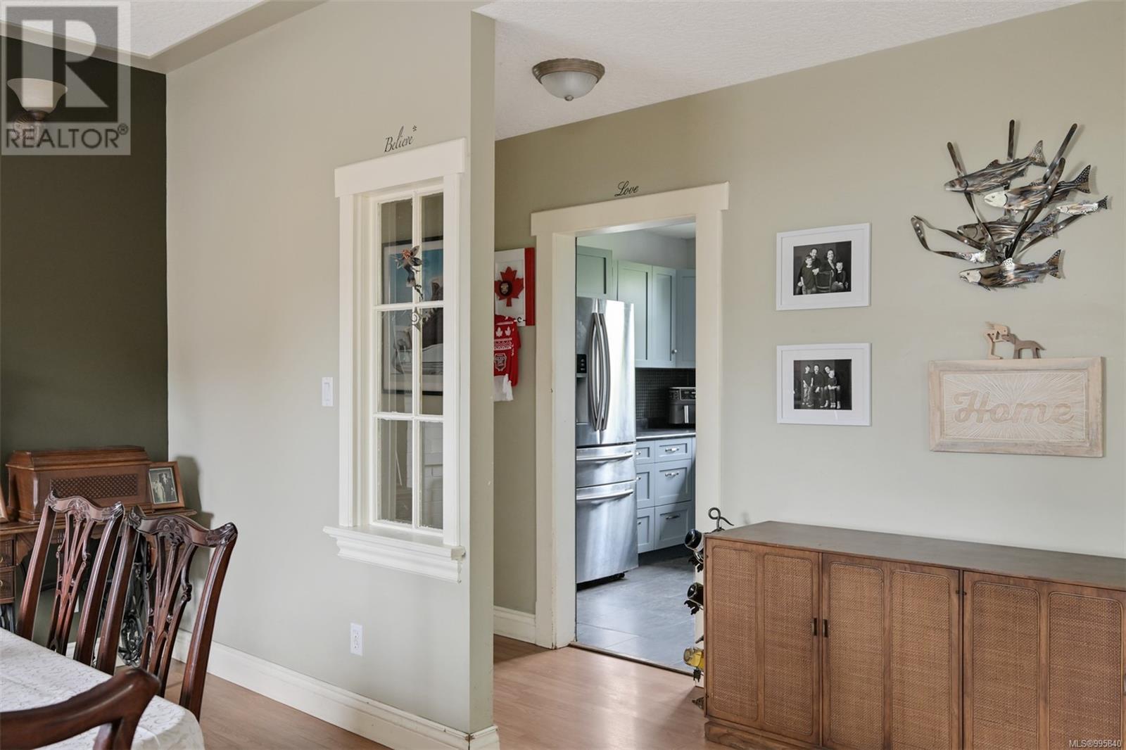 2393 Eastdowne Rd, Oak Bay, British Columbia  V8R 5P6 - Photo 15 - 995840