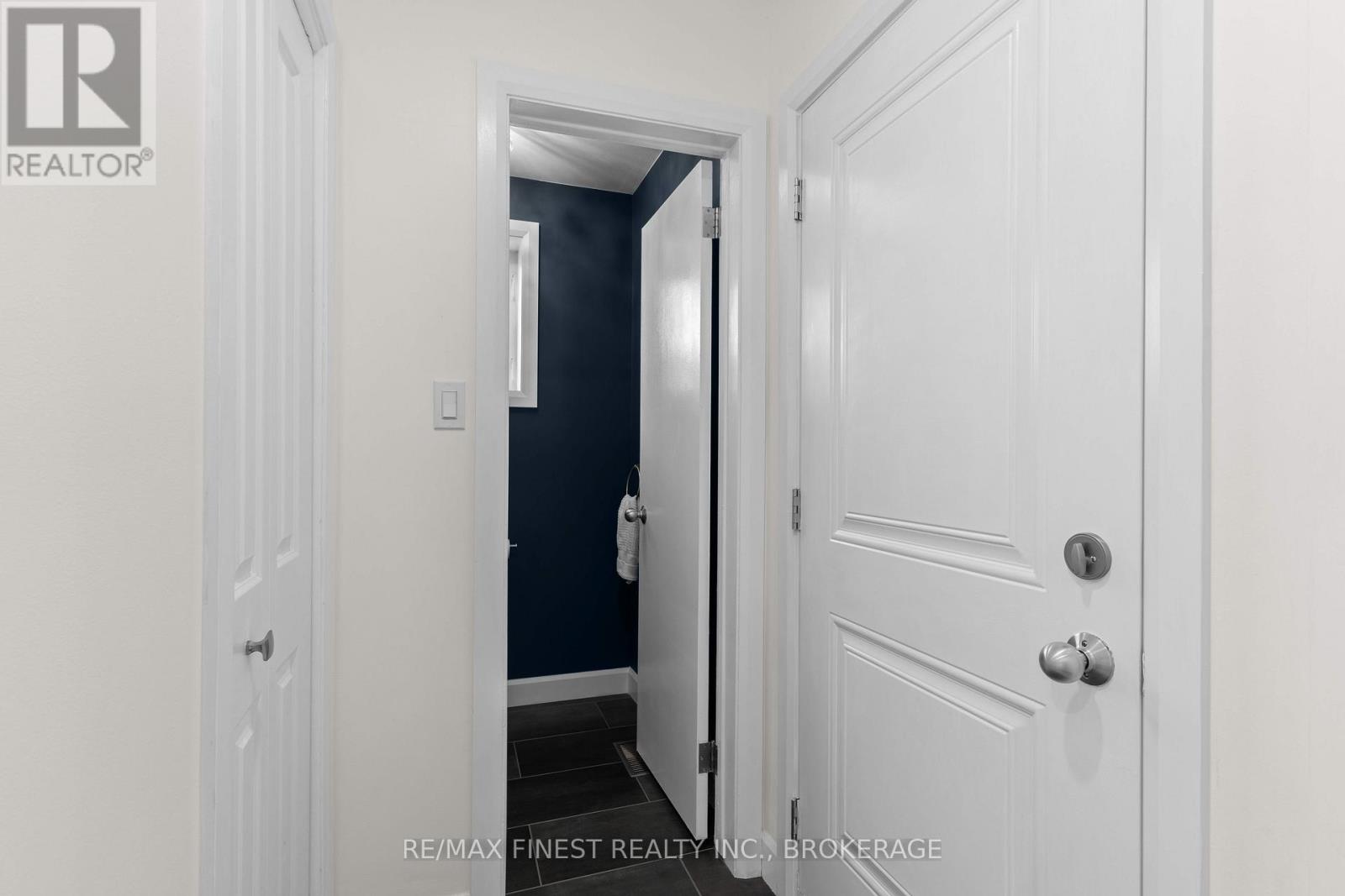 281 Welborne Avenue, Kingston, Ontario  K7M 4G7 - Photo 22 - X12072453