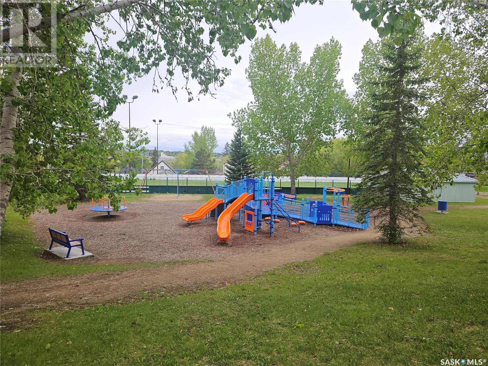 1010 Hochelaga Street W, Moose Jaw, Saskatchewan  S6H 2H9 - Photo 26 - SK006720