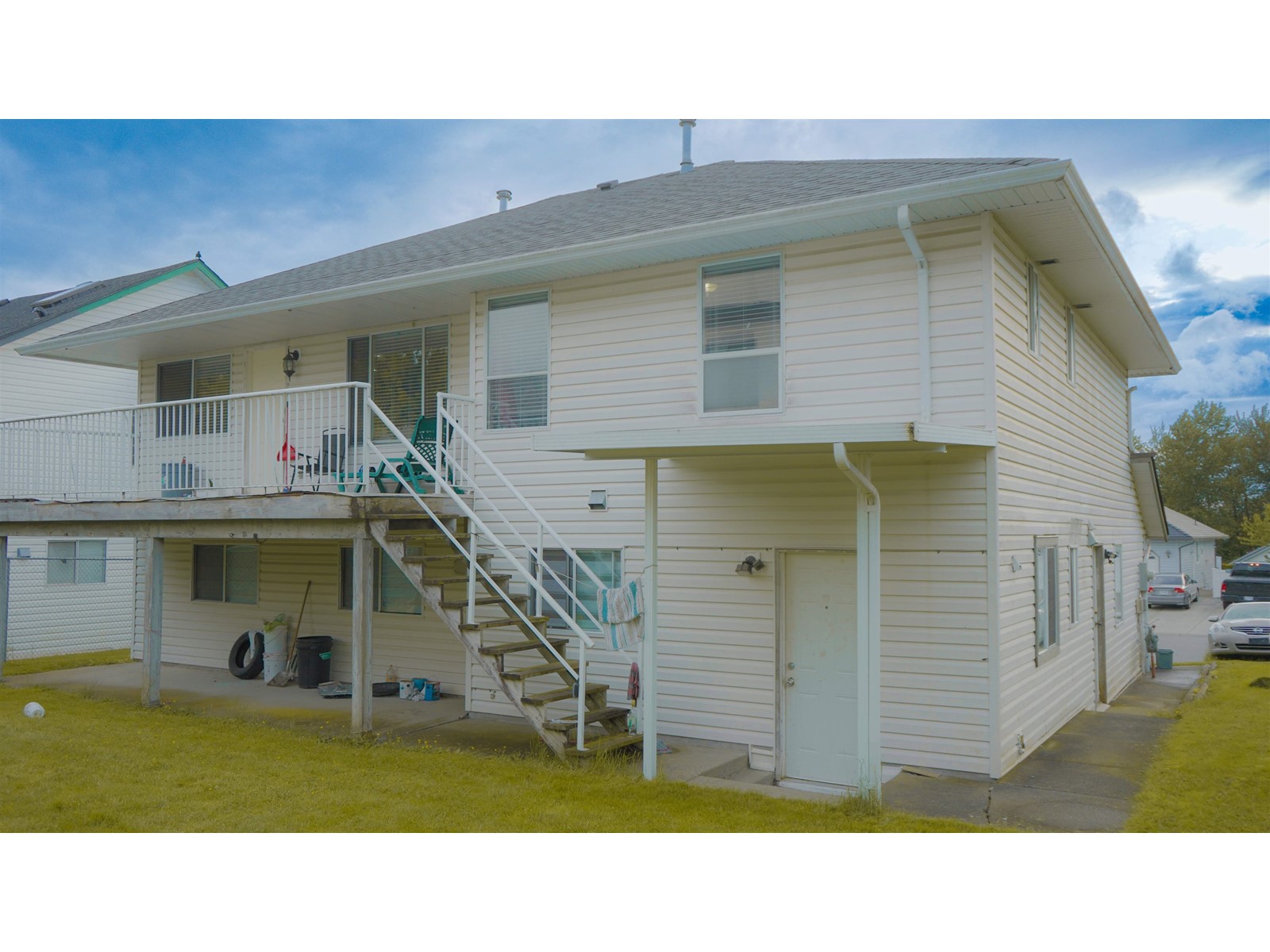 3302 Firhill Drive, Abbotsford, British Columbia  V2T 5L4 - Photo 2 - R3004732
