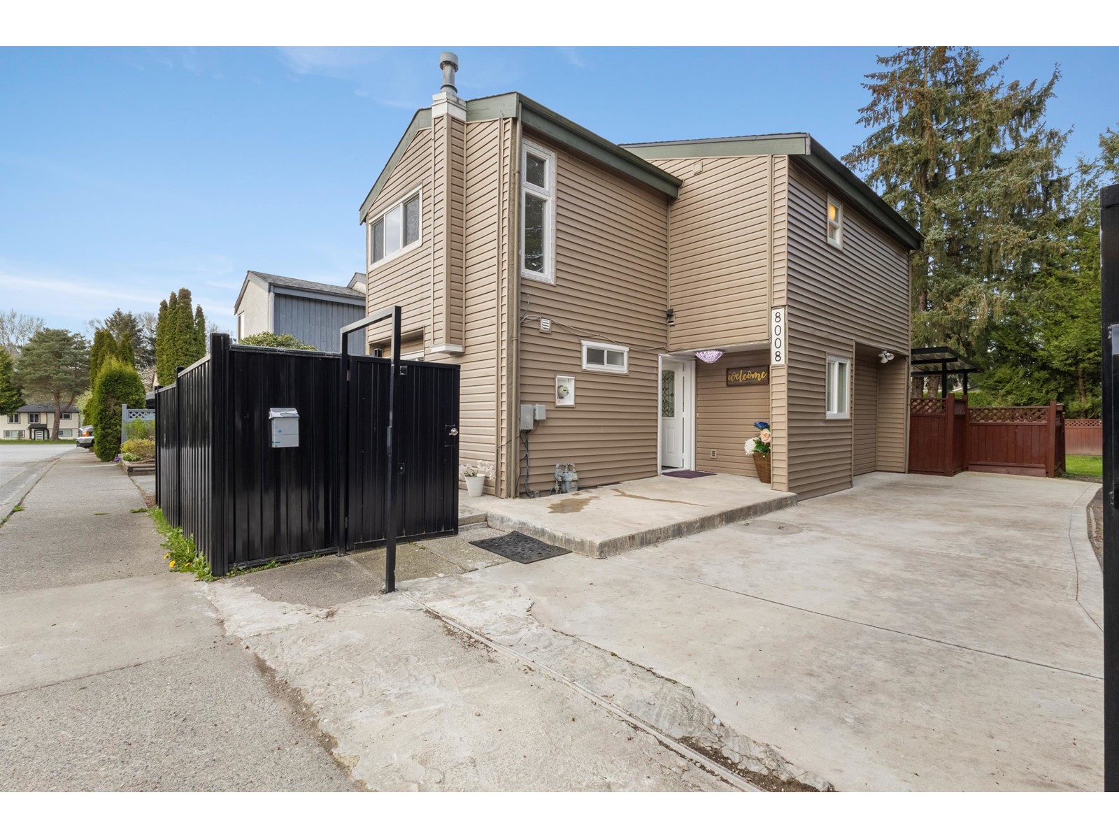 8008 139b Street, Surrey, British Columbia  V3W 6R3 - Photo 6 - R3006082