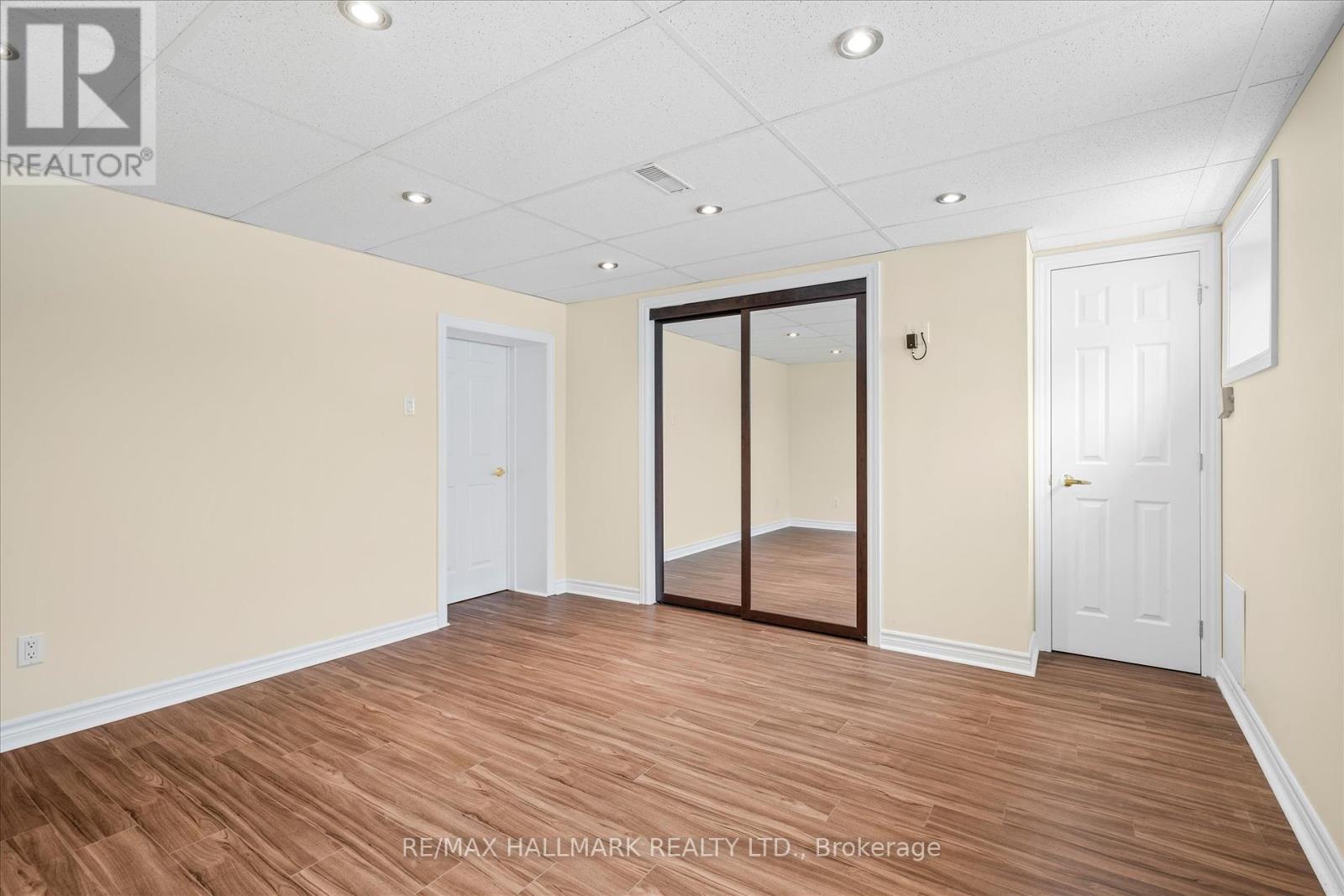 169 Carlaw Avenue, Toronto, Ontario  M4M 2R8 - Photo 17 - E12166738