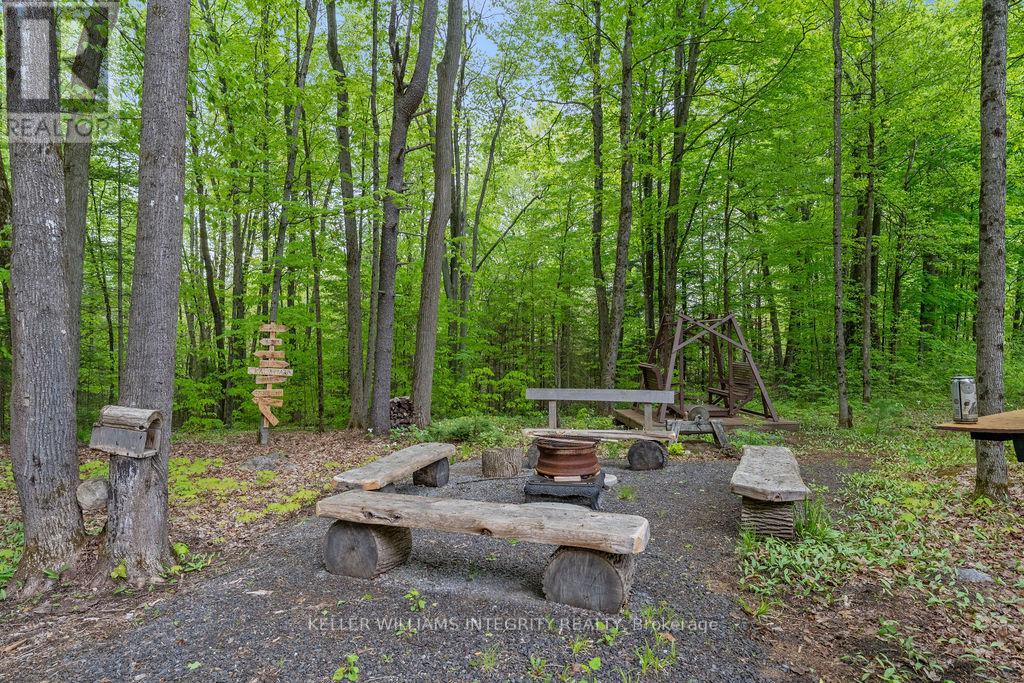 1179 Calabogie Road, Mcnab/braeside, Ontario  K7V 3Z4 - Photo 28 - X12044402